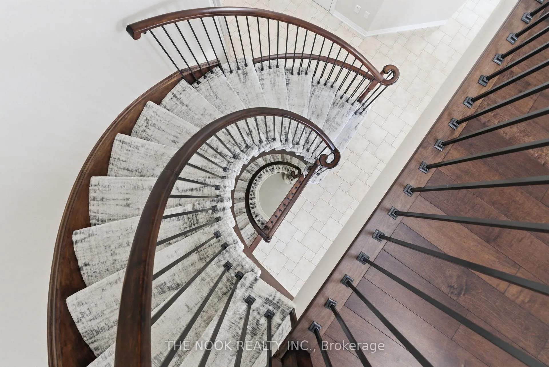 Photo 44 of 926 Red Deer Avenue, Oshawa, Taunton — HOMEH
