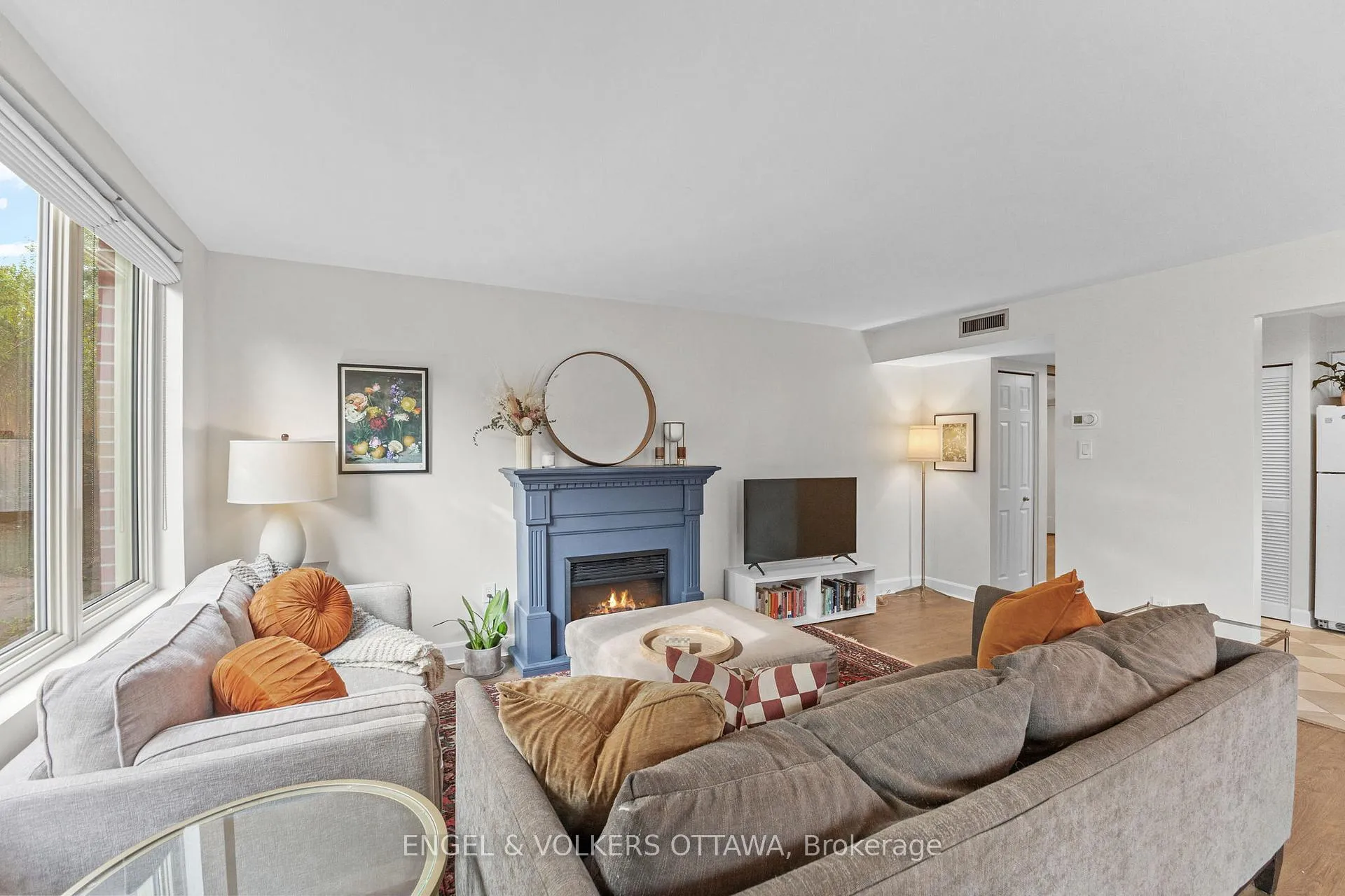 Photo 10 of Unit 101, 800 Mckellar Avenue, Ottawa, Carlingwood — HOMEH