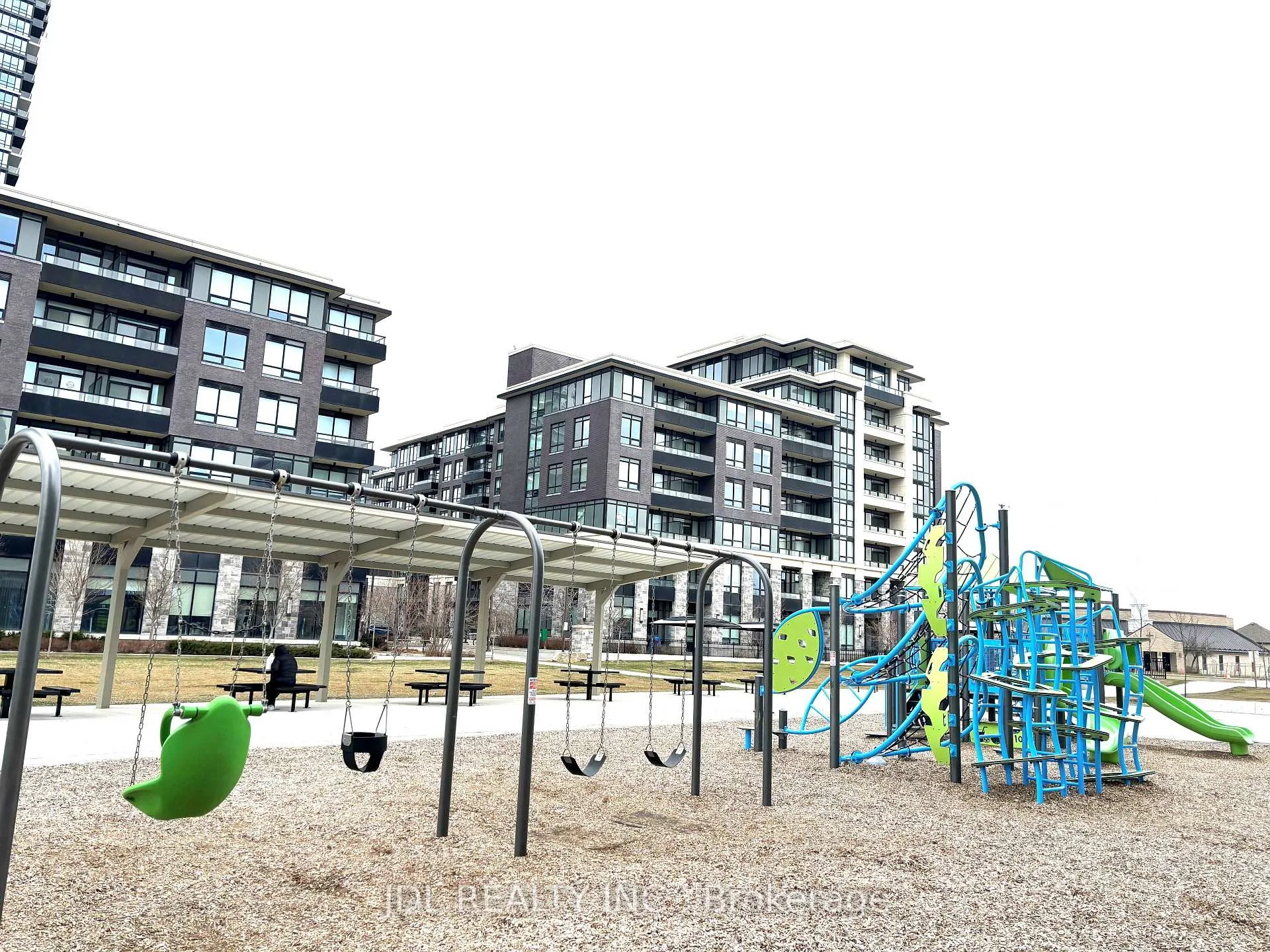 Photo 1 of Unit 721, 25 Water Walk Drive, Markham, Unionville — HOMEH