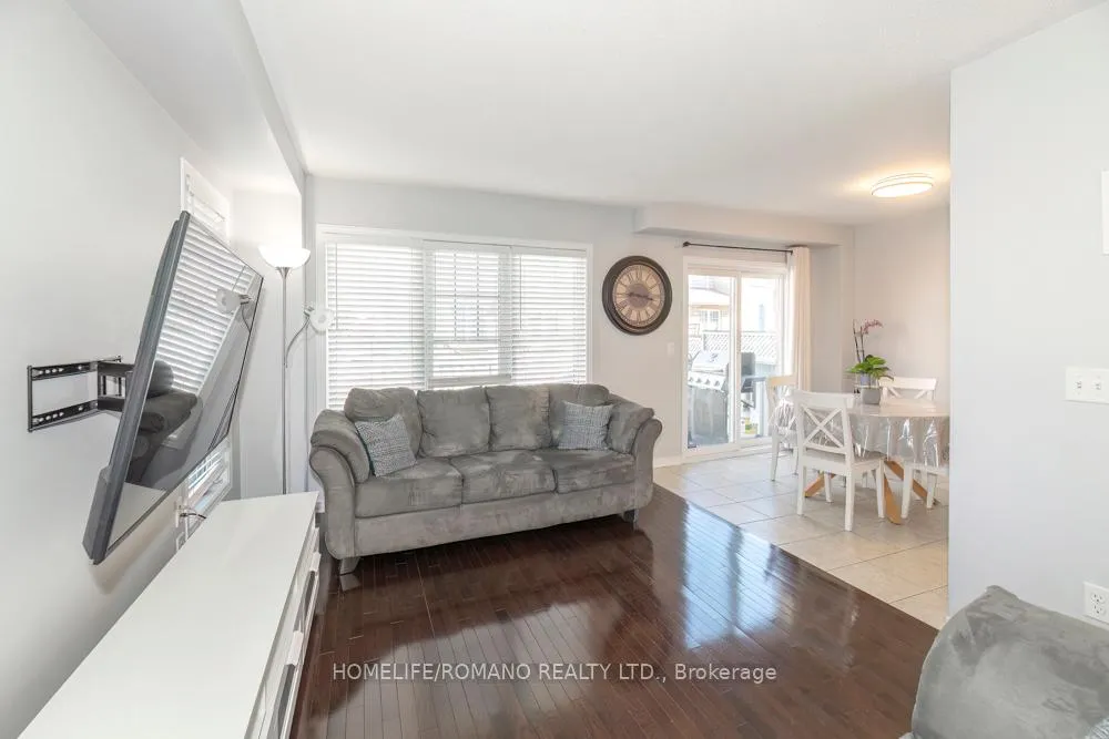 Photo 5 of 31 Davenhill Road, Brampton, Bram East — HOMEH