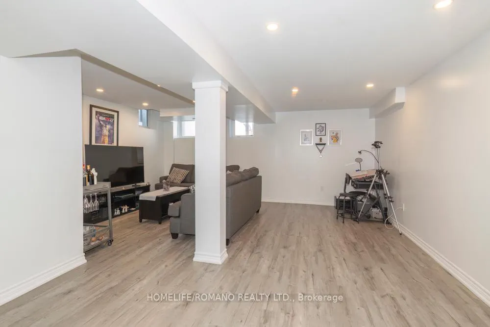 Photo 21 of 31 Davenhill Road, Brampton, Bram East — HOMEH