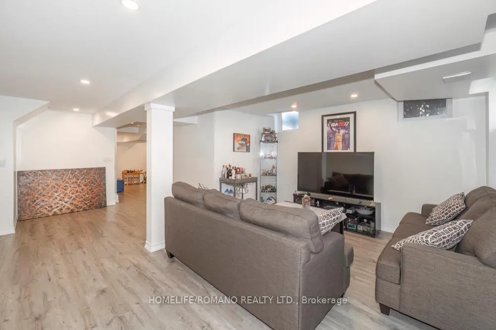 Photo 23 of 31 Davenhill Road, Brampton, Bram East — HOMEH