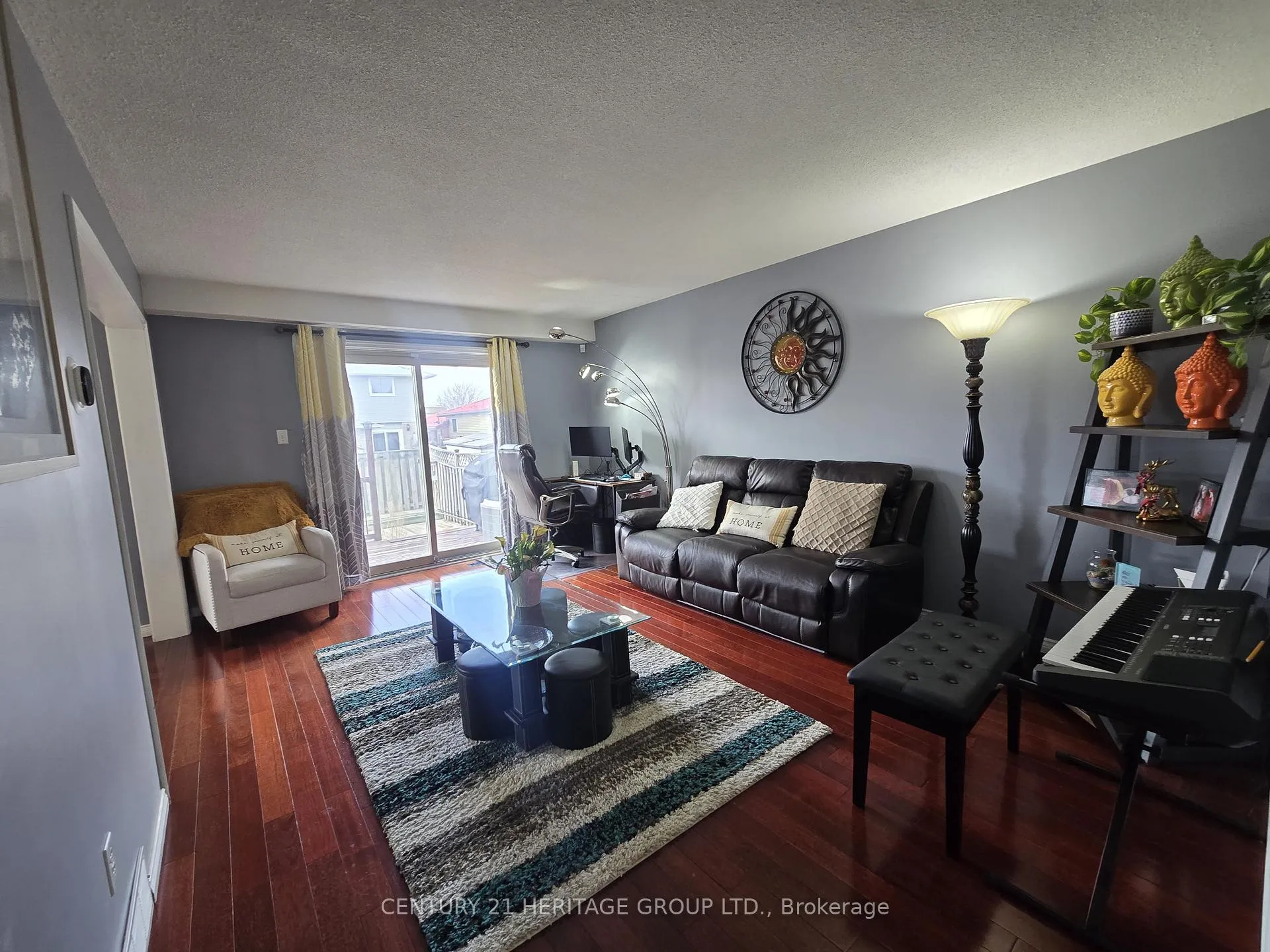 Photo 7 of 42 Millpond Place, Hamilton, Randall — HOMEH