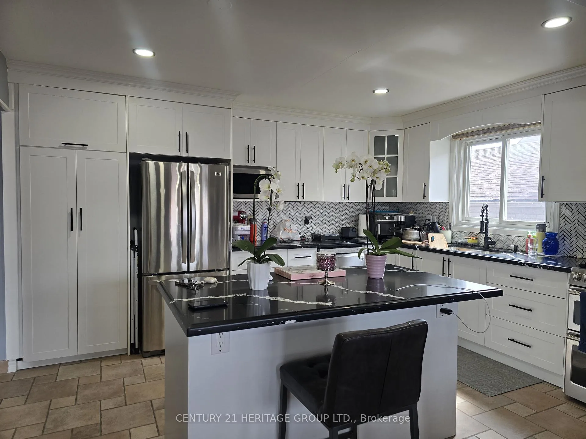 Photo 12 of 42 Millpond Place, Hamilton, Randall — HOMEH