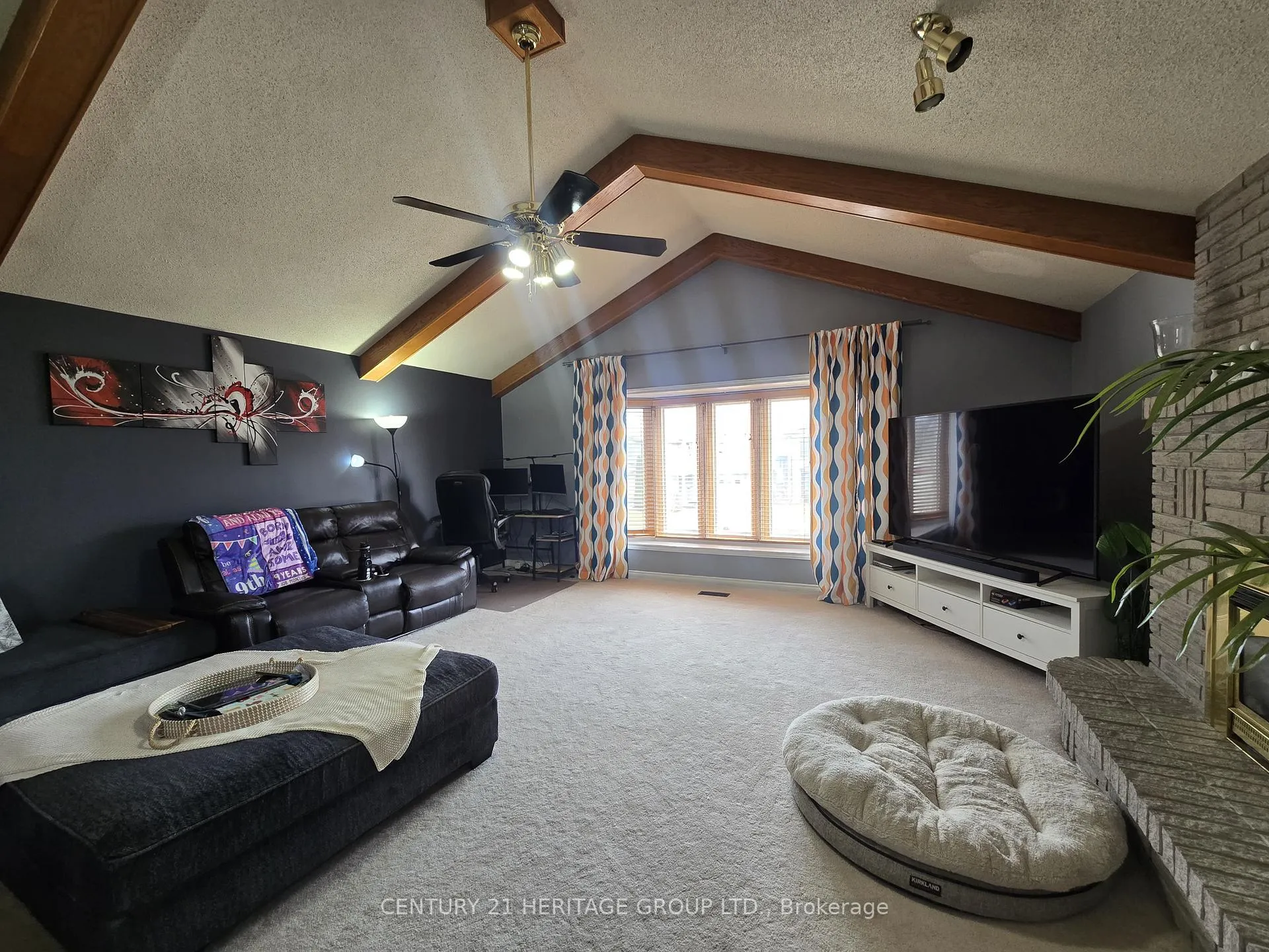 Photo 19 of 42 Millpond Place, Hamilton, Randall — HOMEH