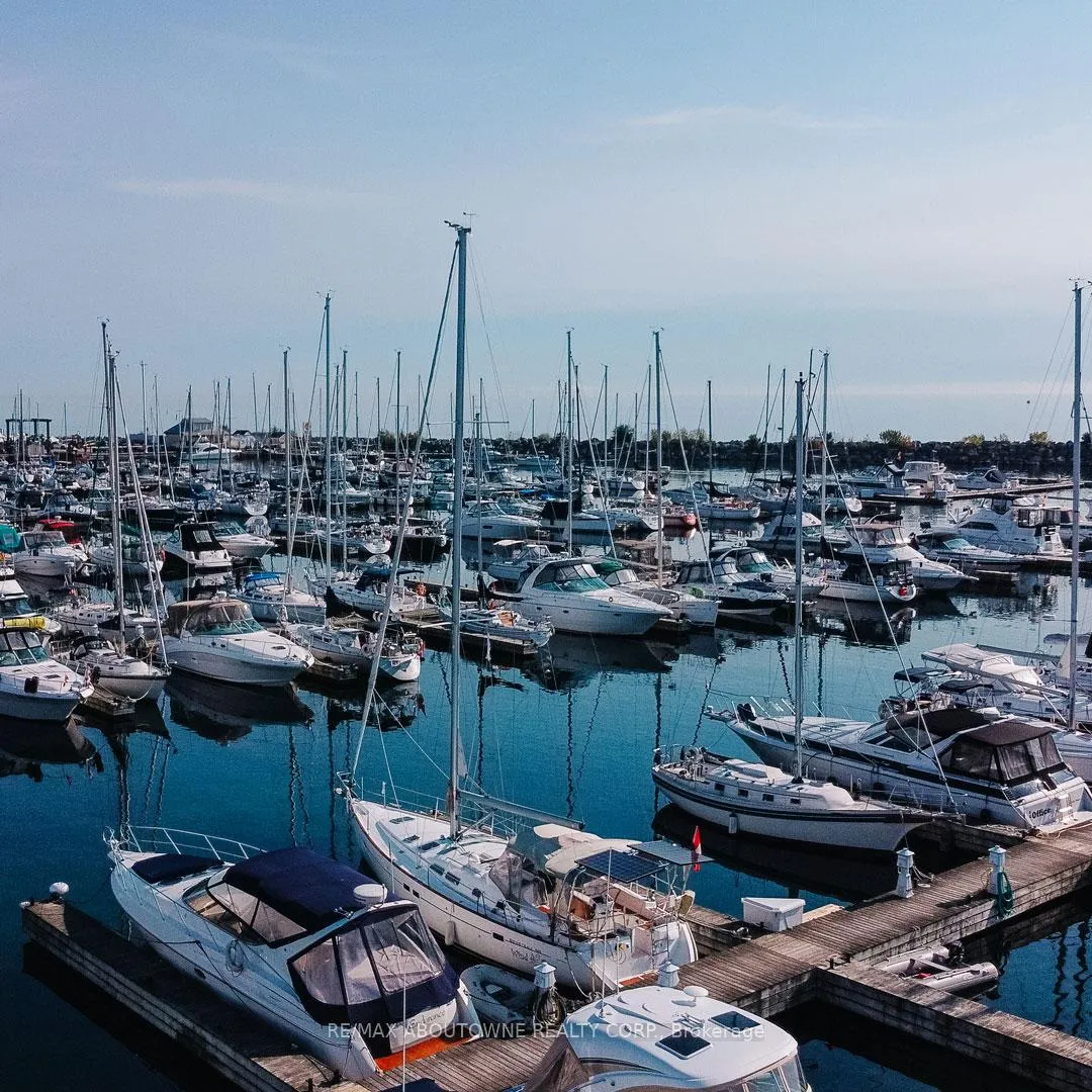 Photo 41 of 2330 Marine Drive, Oakville, Bronte — HOMEH