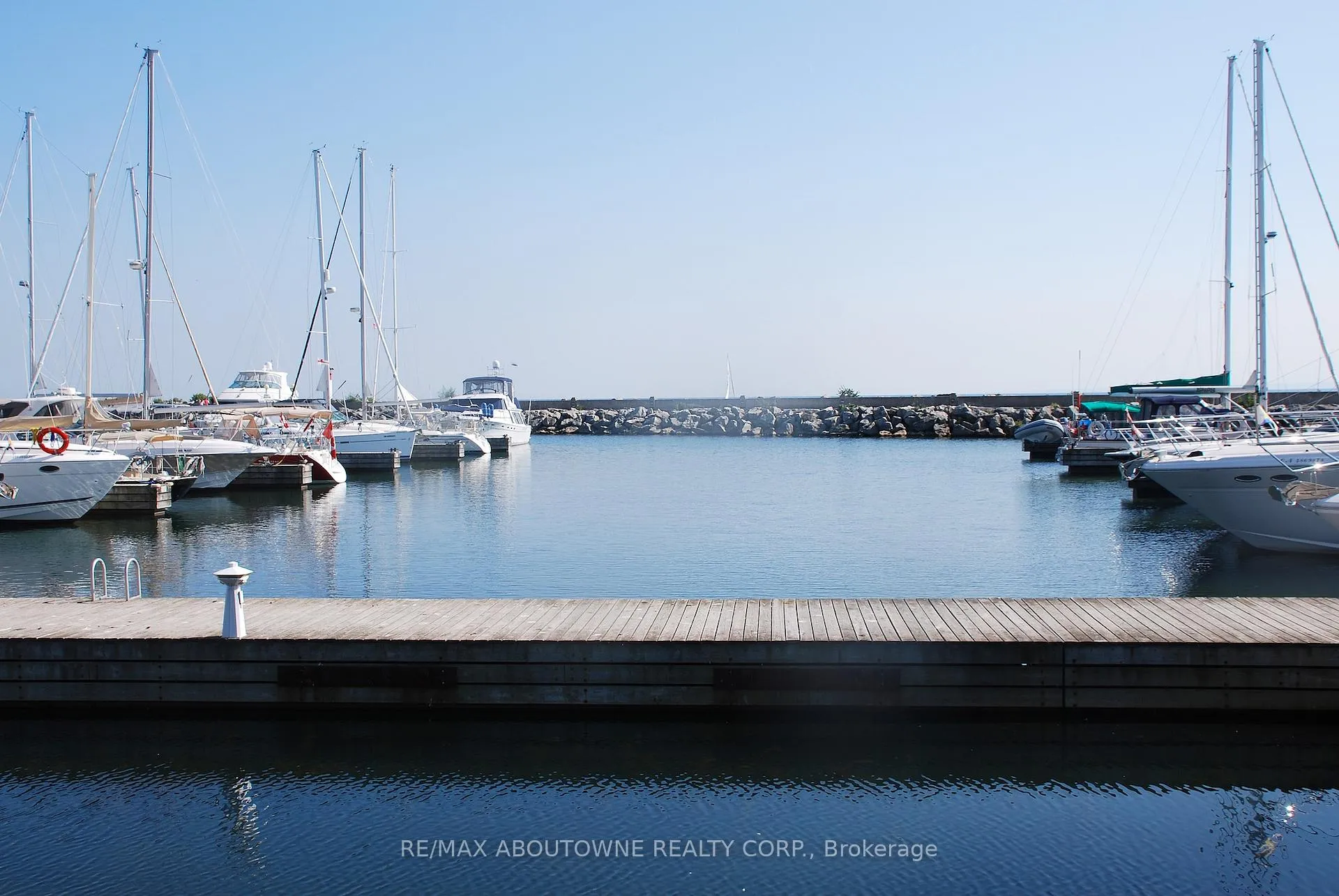 Photo 48 of 2330 Marine Drive, Oakville, Bronte — HOMEH