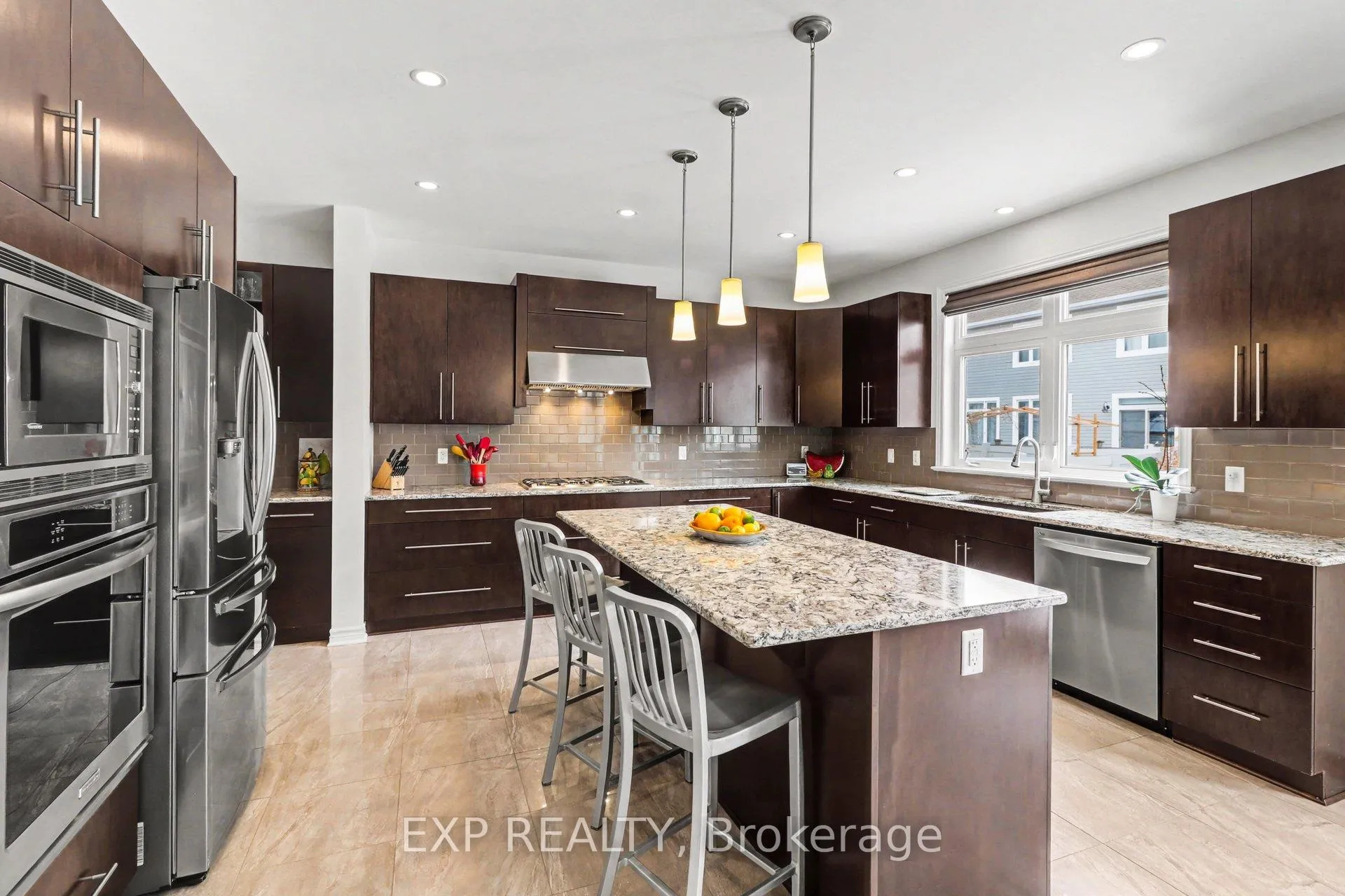 Photo 14 of 104 Brambling Way, Ottawa, Barrhaven - Half Moon Bay — HOMEH