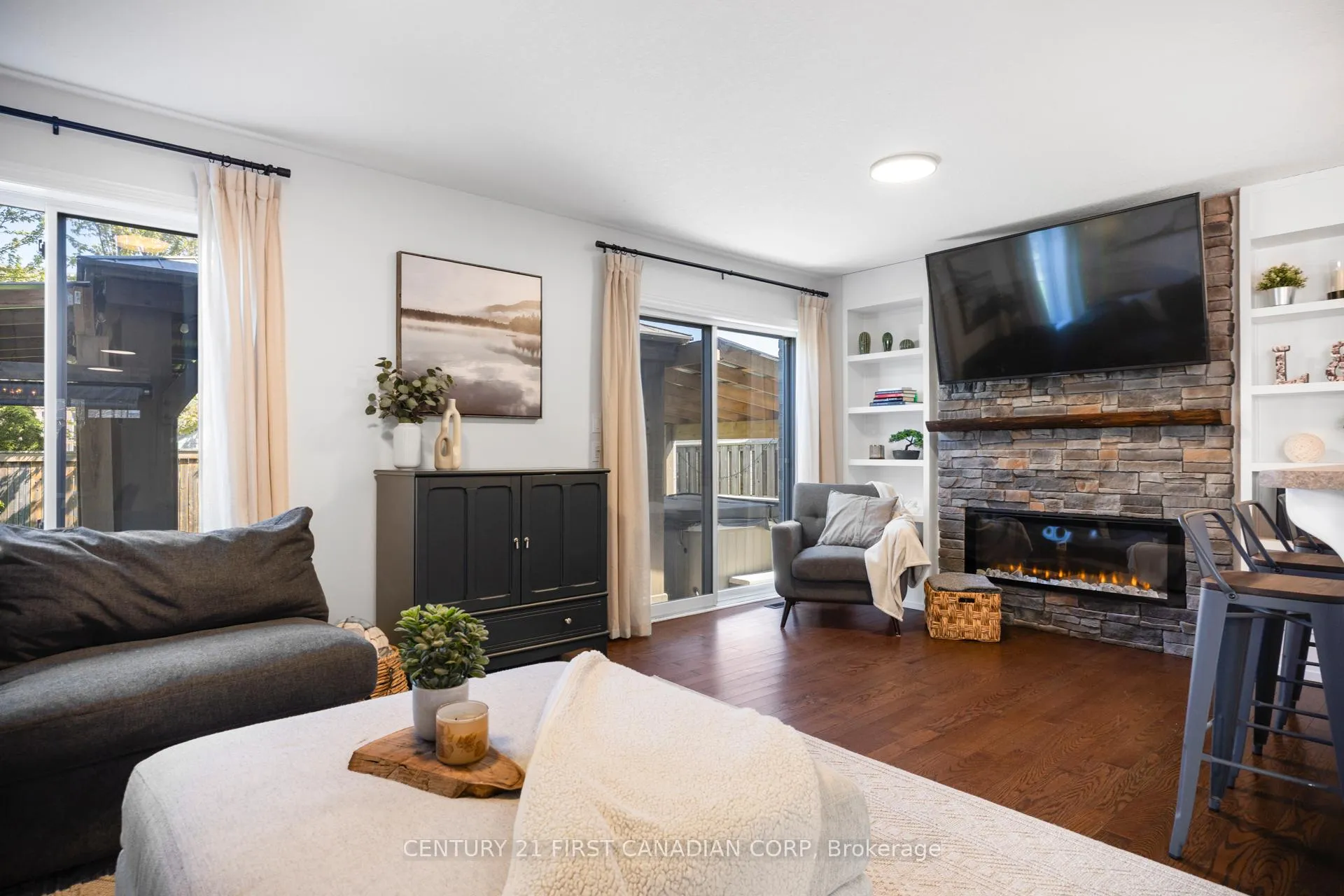 Photo 12 of 21 Pear Tree Avenue, St. Thomas — HOMEH