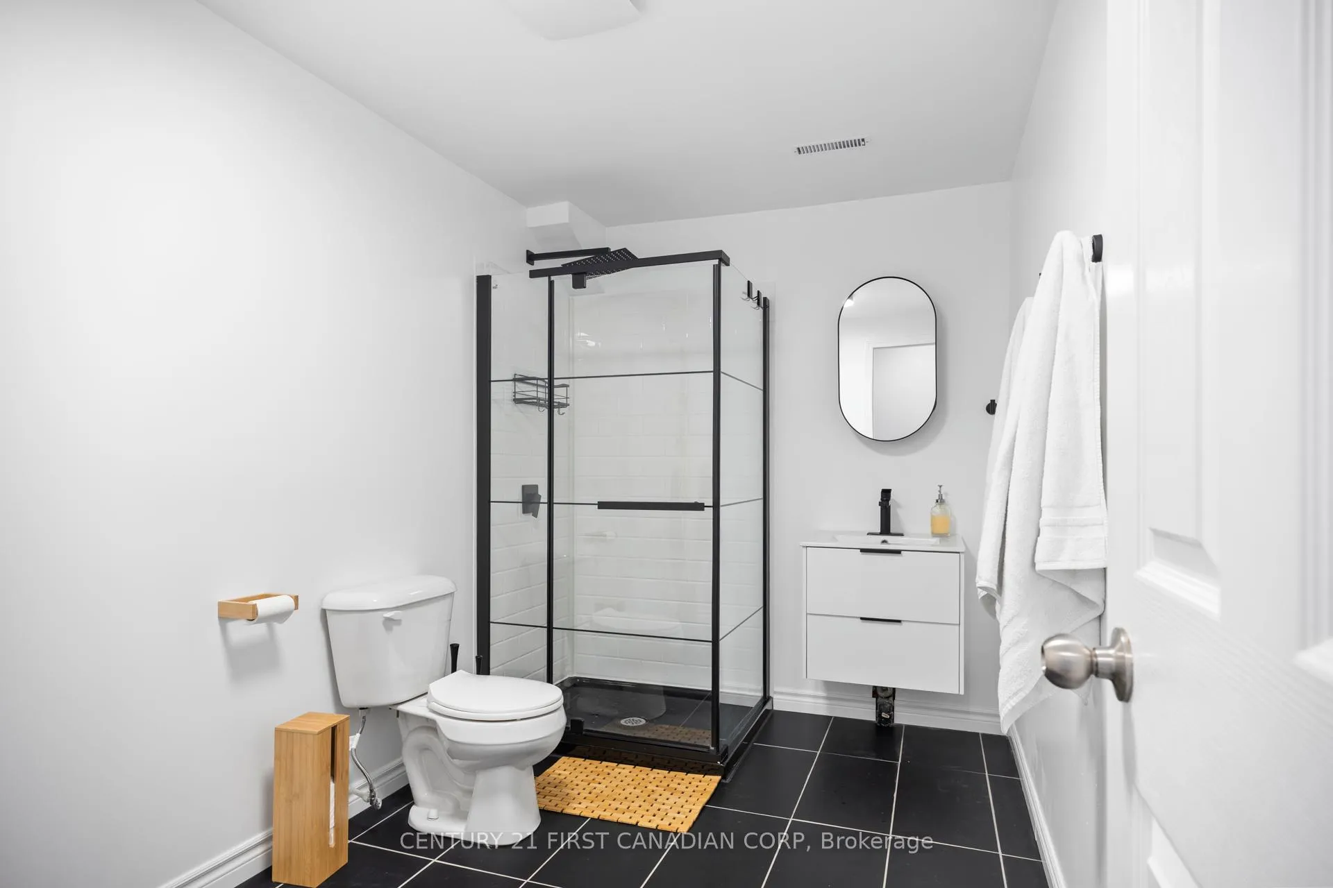 Photo 31 of 21 Pear Tree Avenue, St. Thomas — HOMEH