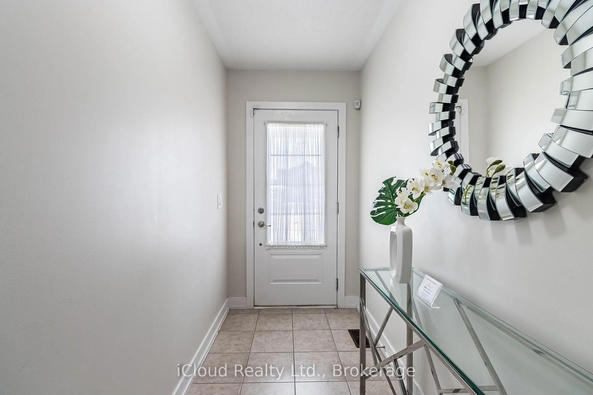 Photo 4 of 156 Inspire Boulevard, Brampton, Sandringham-Wellington North — HOMEH