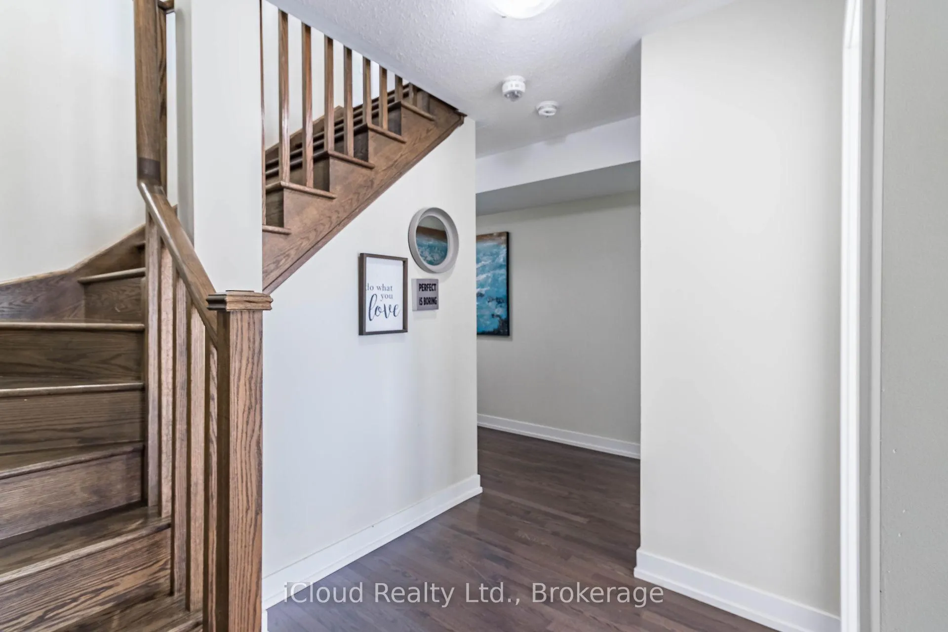 Photo 5 of 156 Inspire Boulevard, Brampton, Sandringham-Wellington North — HOMEH