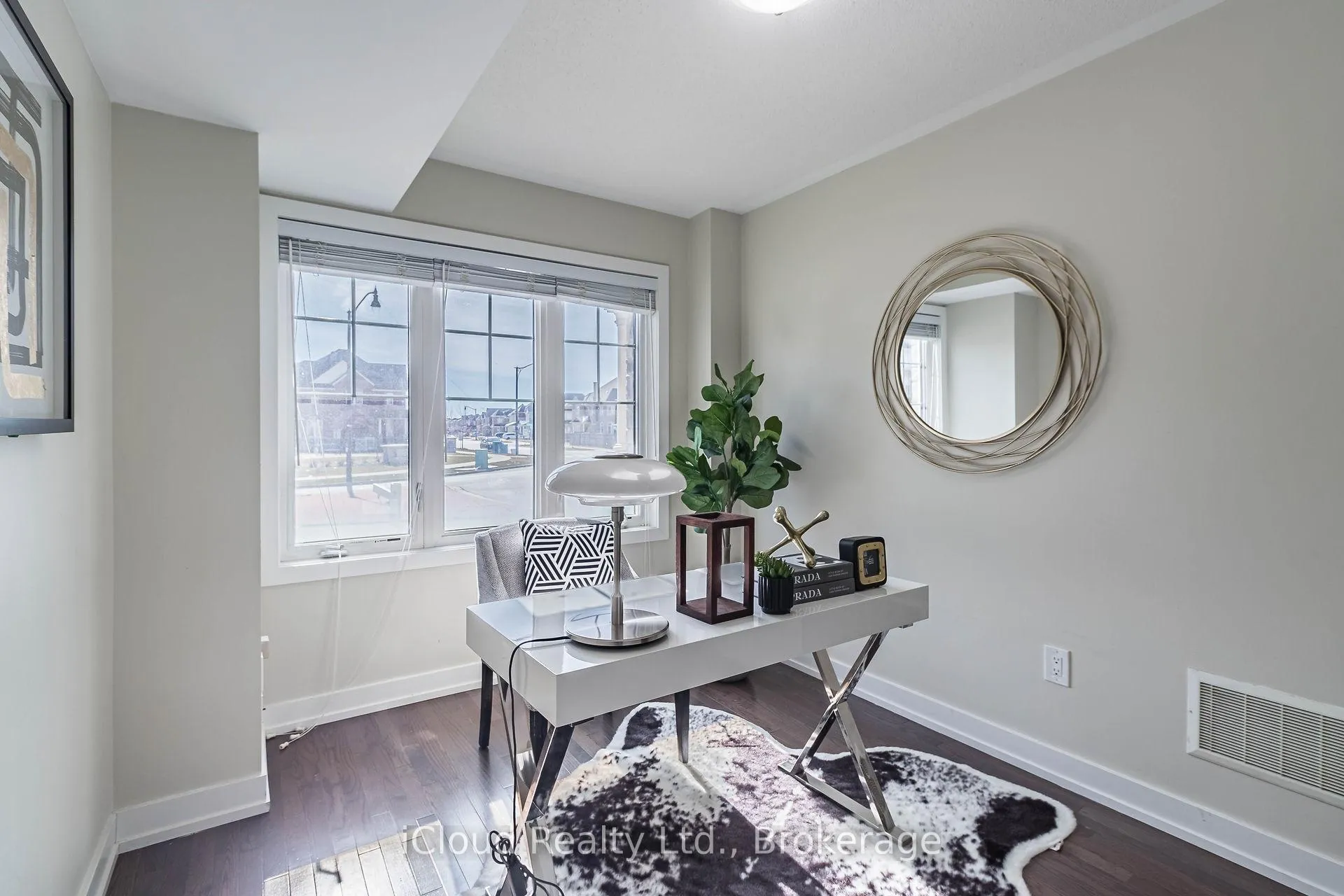 Photo 7 of 156 Inspire Boulevard, Brampton, Sandringham-Wellington North — HOMEH