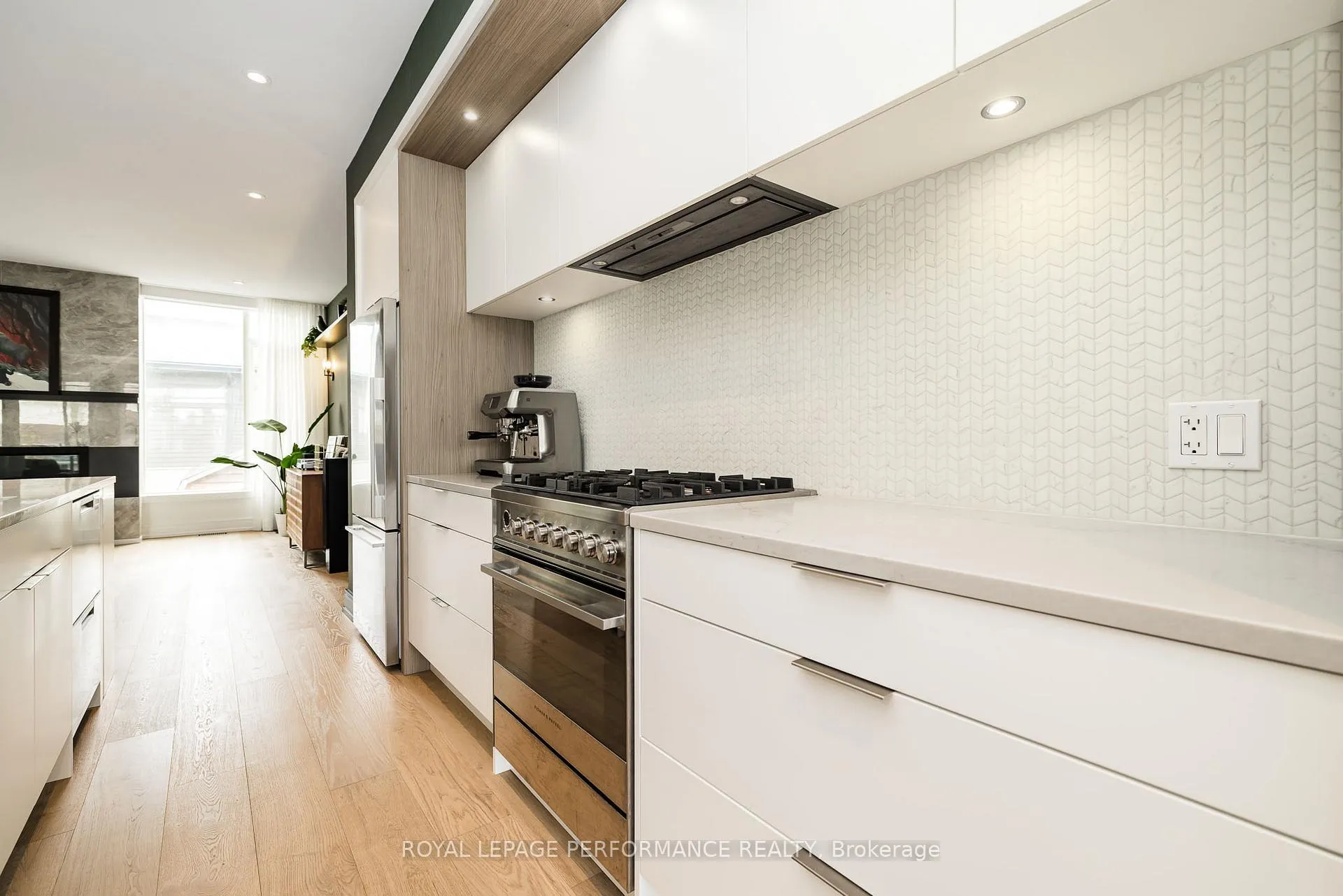 Photo 21 of 330 Kenwood Avenue, Ottawa, Westboro/Hampton Park — HOMEH