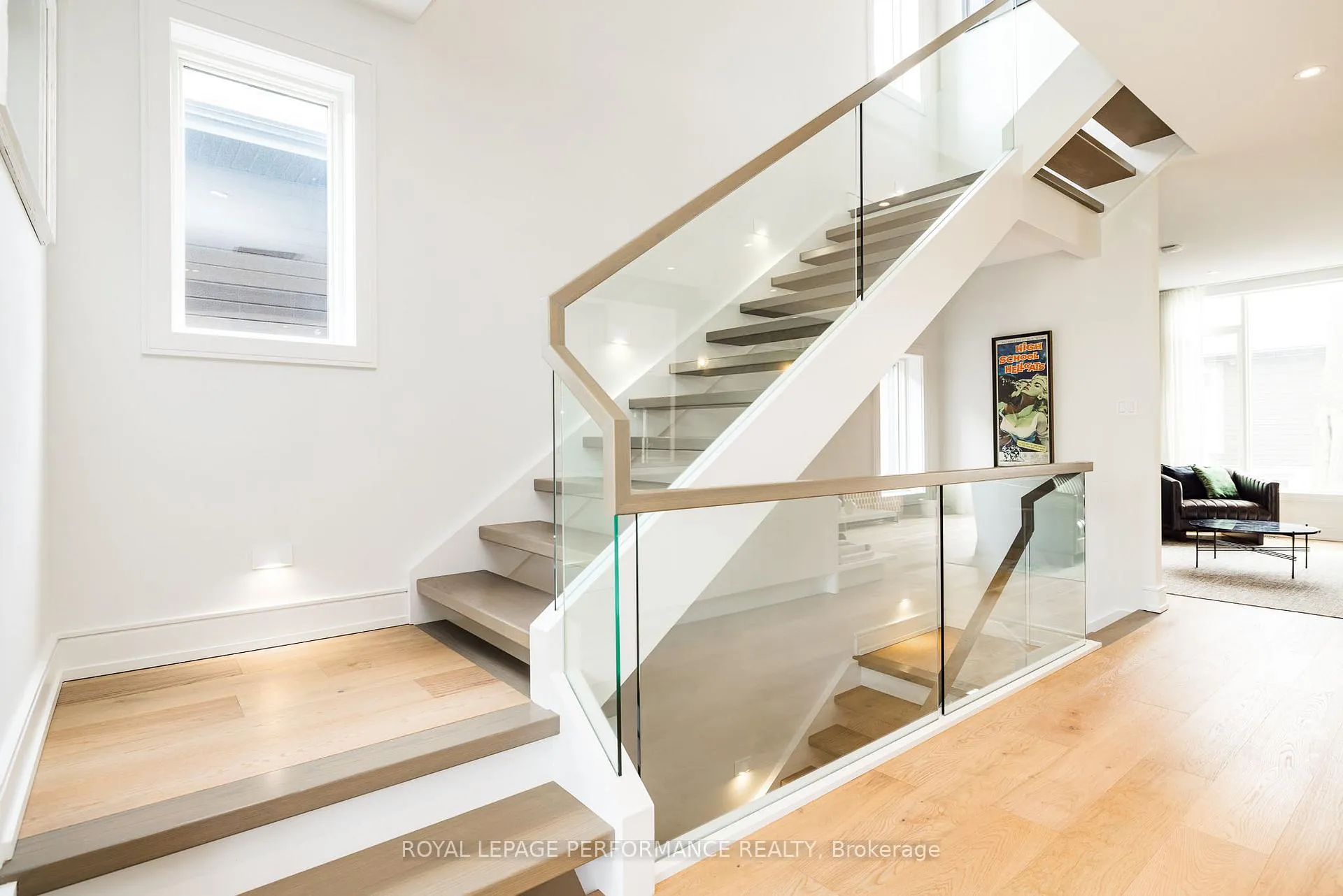 Photo 29 of 330 Kenwood Avenue, Ottawa, Westboro/Hampton Park — HOMEH