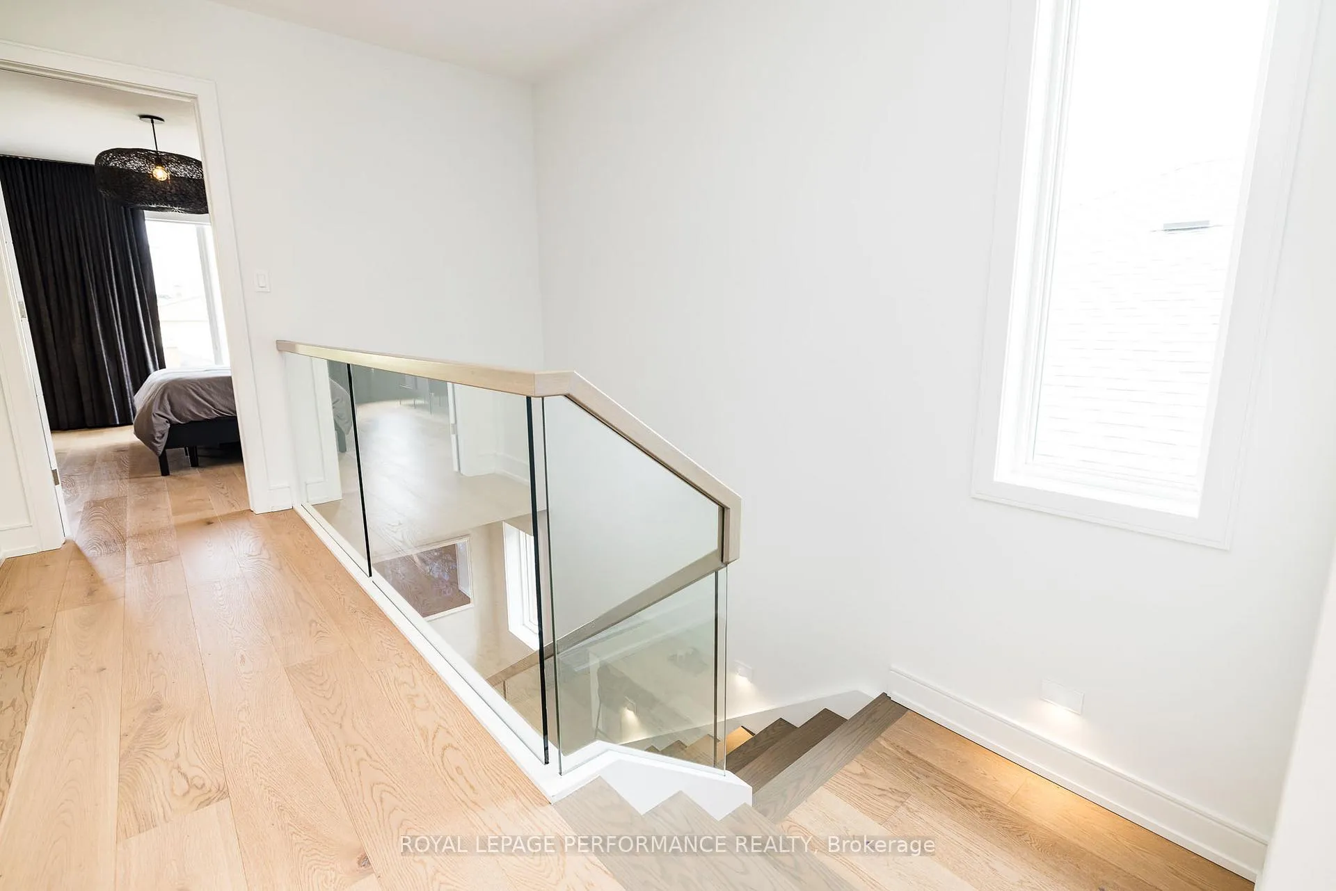 Photo 30 of 330 Kenwood Avenue, Ottawa, Westboro/Hampton Park — HOMEH