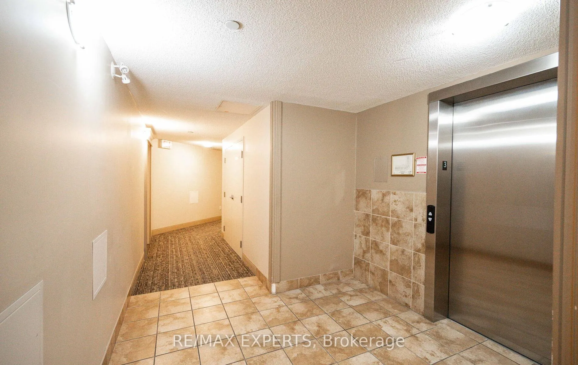 Photo 5 of Unit 319, 8 Harris Street, Cambridge, East Galt — HOMEH