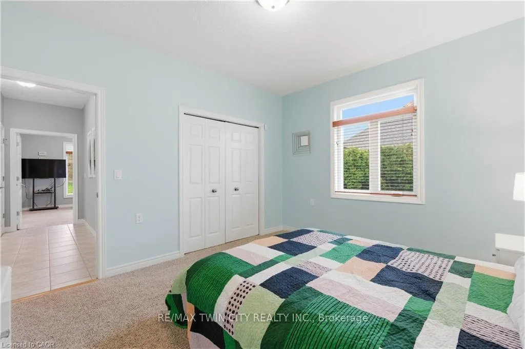 Photo 21 of 58 Templeton Drive, Kitchener — HOMEH