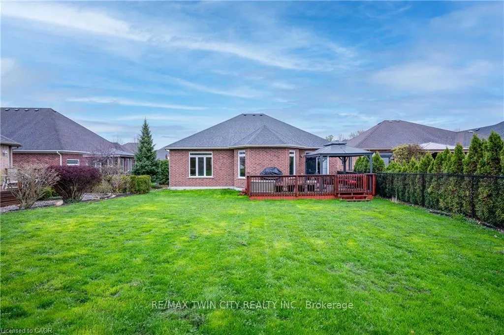 Photo 28 of 58 Templeton Drive, Kitchener — HOMEH