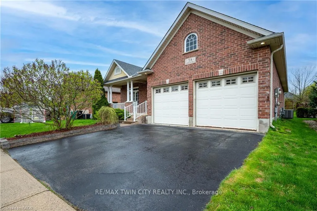 Photo 30 of 58 Templeton Drive, Kitchener — HOMEH