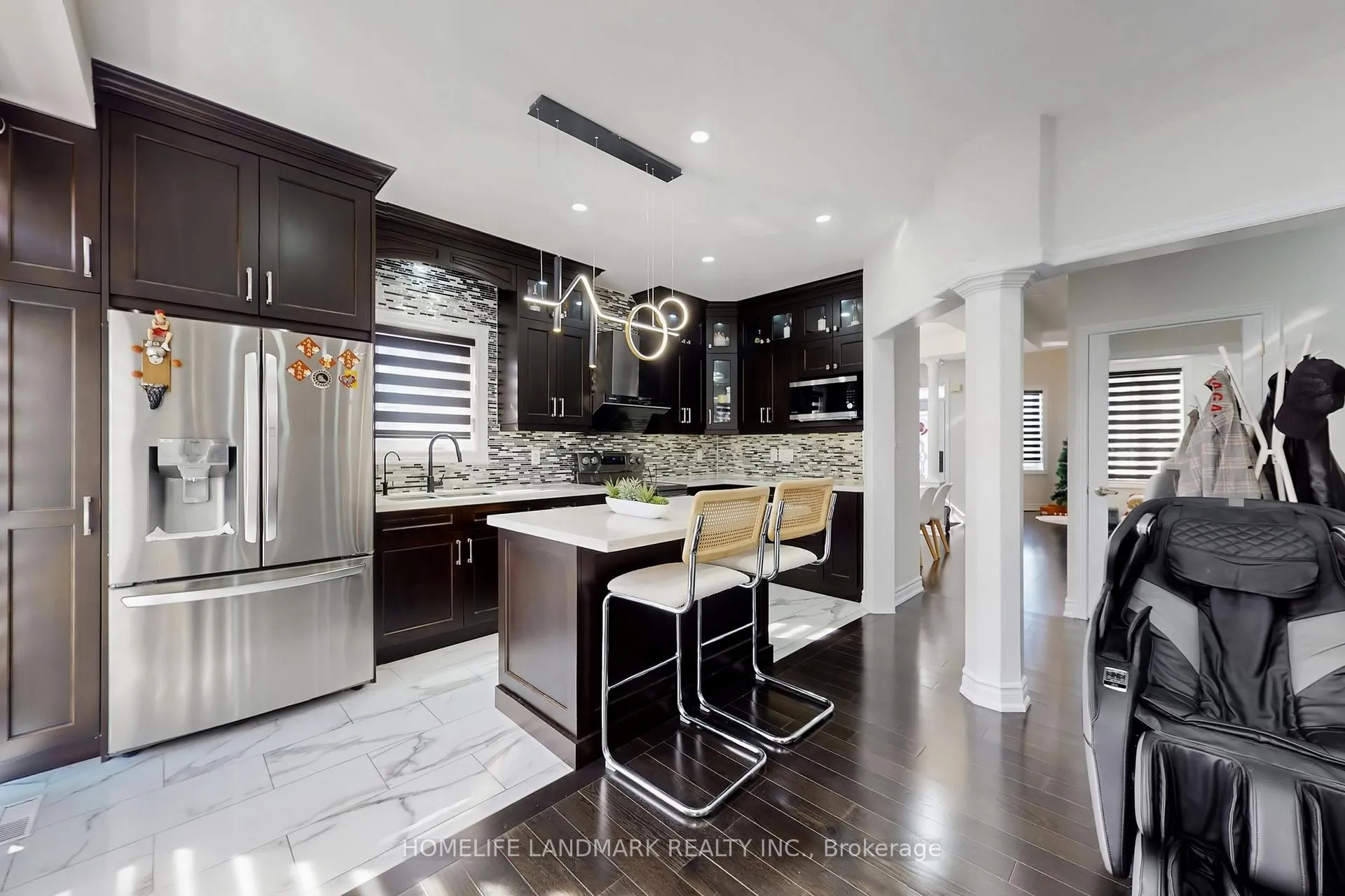 Photo 9 of 52 Lakespring Drive, Markham, Cachet — HOMEH