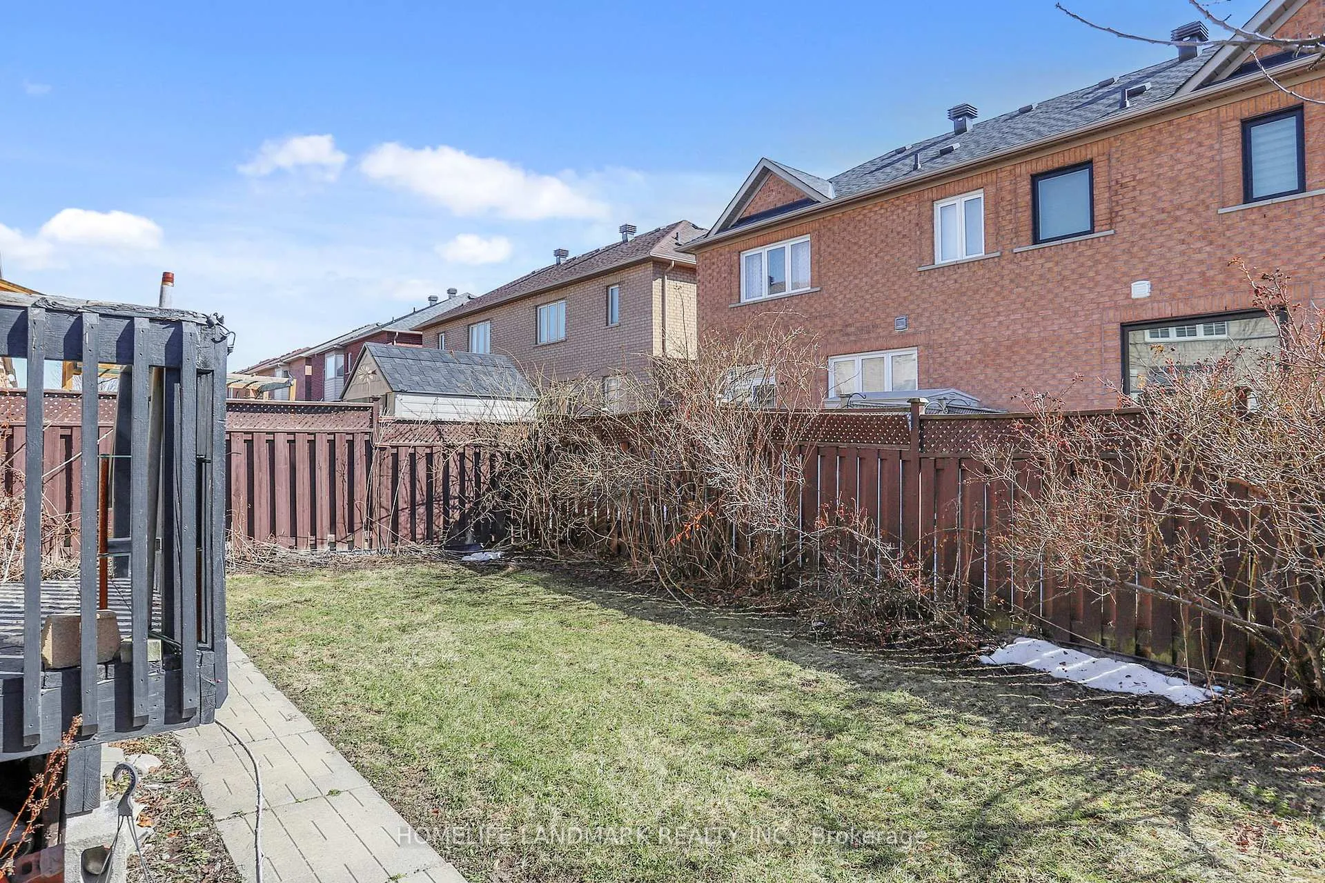 Photo 50 of 52 Lakespring Drive, Markham, Cachet — HOMEH