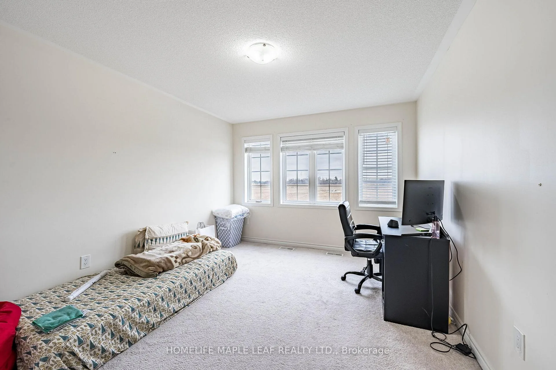 Photo 33 of 67 Benhurst Crescent, Brampton, Northwest Brampton — HOMEH