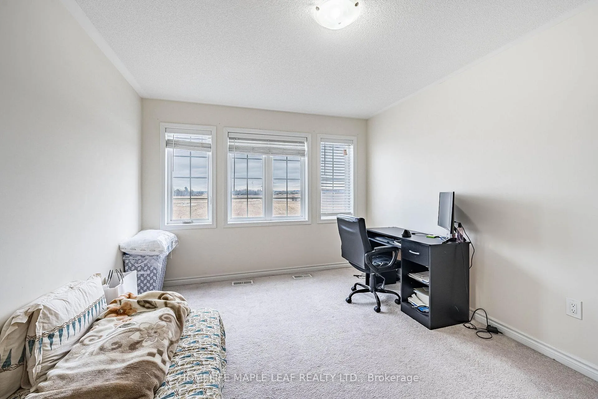 Photo 35 of 67 Benhurst Crescent, Brampton, Northwest Brampton — HOMEH