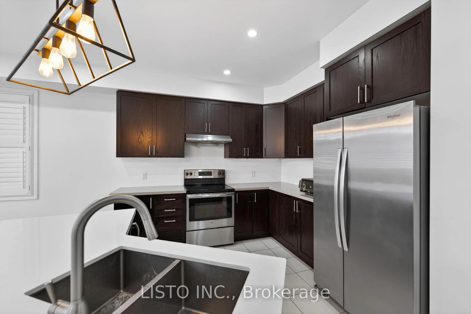 Photo 12 of 15 Primeau Crescent, Kawartha Lakes, Lindsay — HOMEH