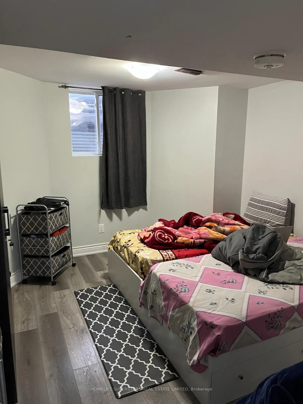 Photo 4 of 35 Wardenwood Drive, Brampton, Sandringham-Wellington North — HOMEH