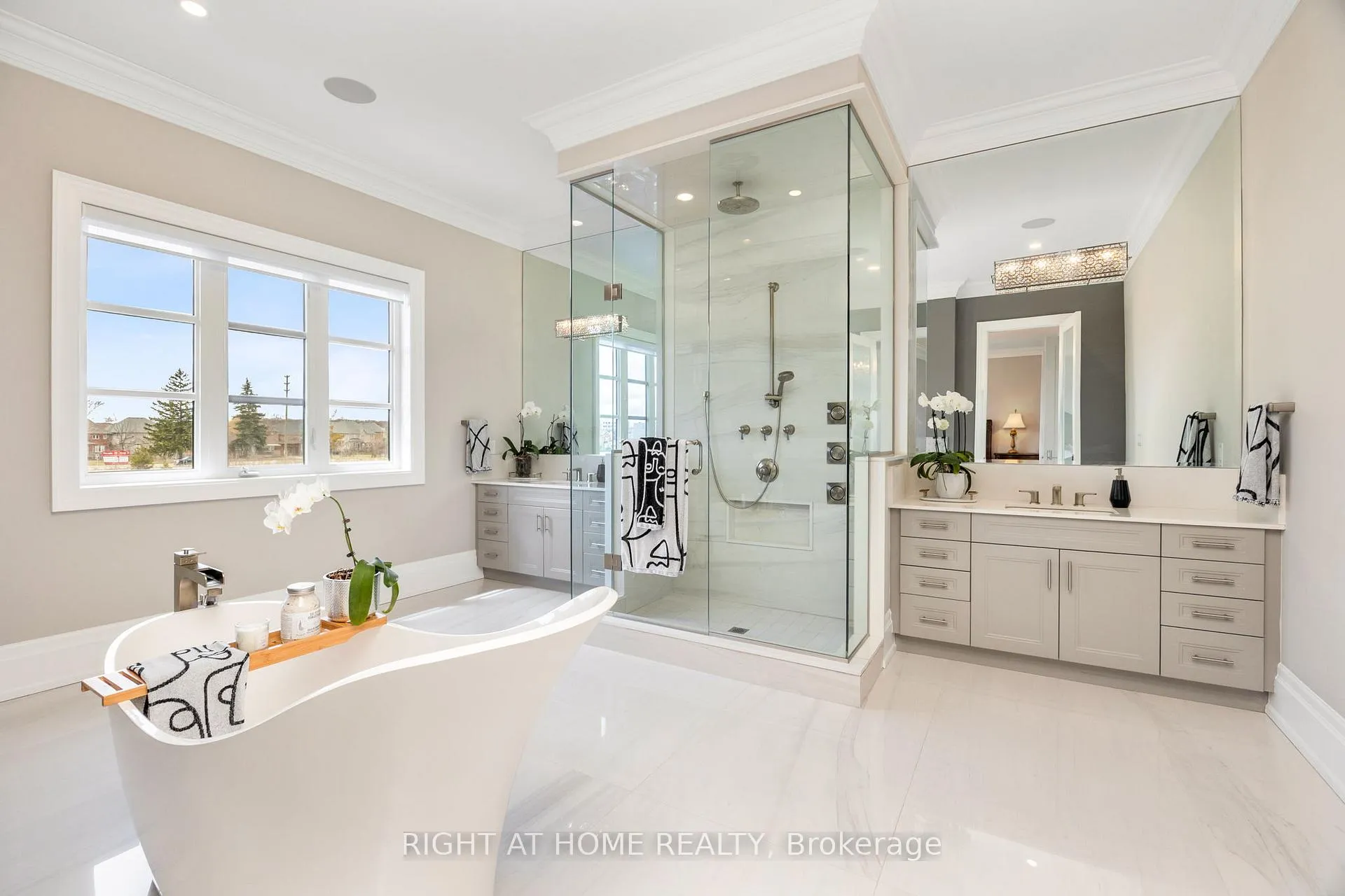 Photo 25 of 3124 Daniel Way, Oakville, Glenorchy — HOMEH