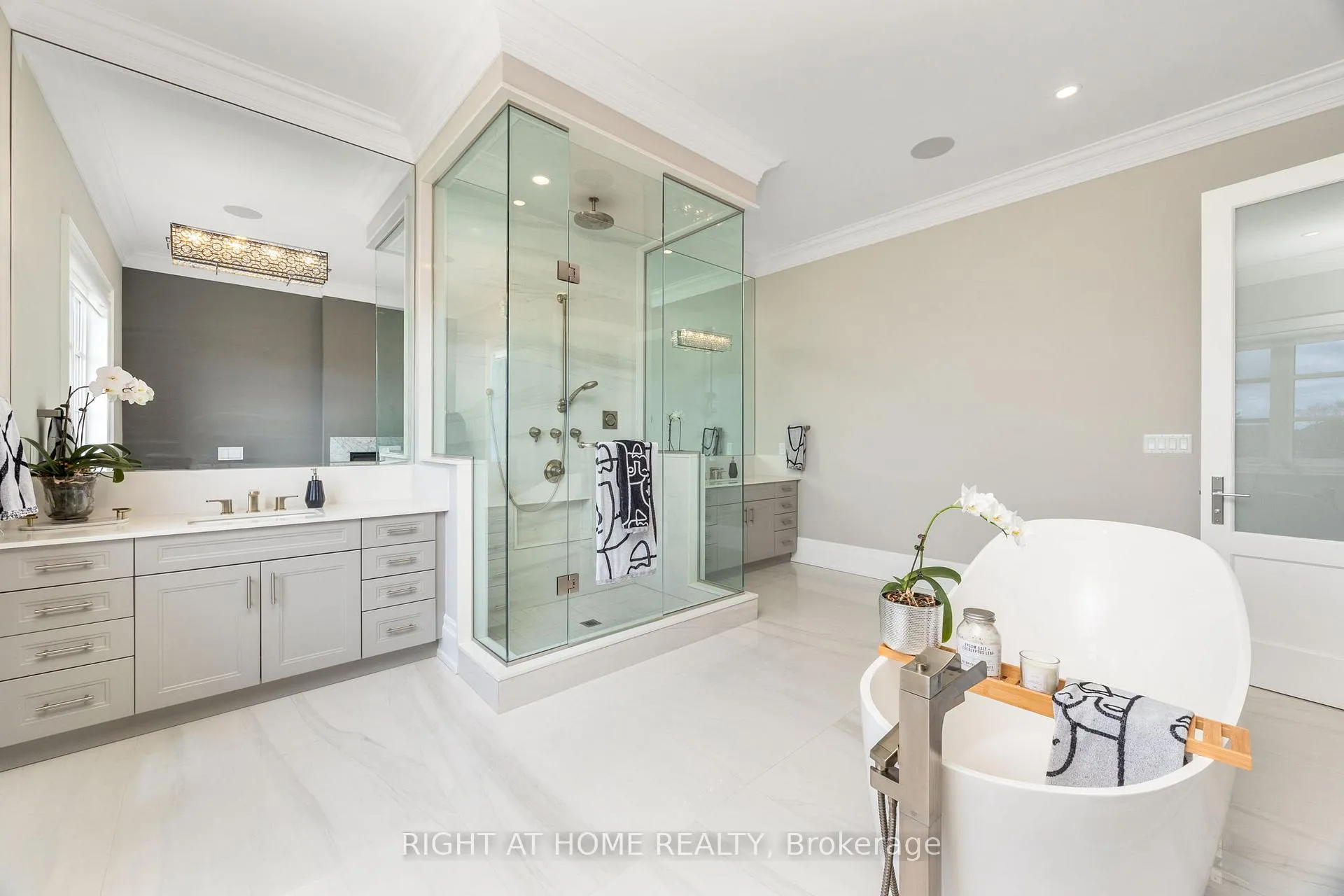 Photo 26 of 3124 Daniel Way, Oakville, Glenorchy — HOMEH
