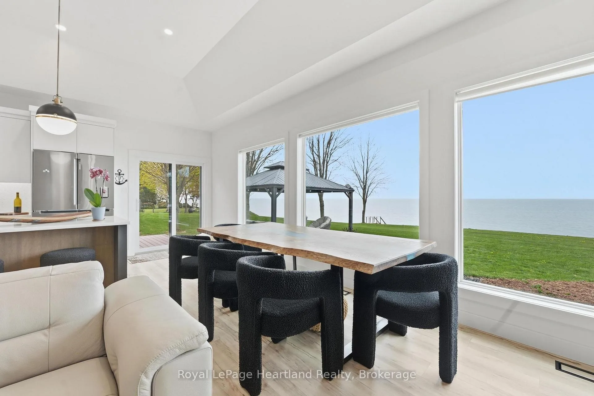 Photo 9 of 77961 Dryden Lane, Central Huron, Goderich — HOMEH
