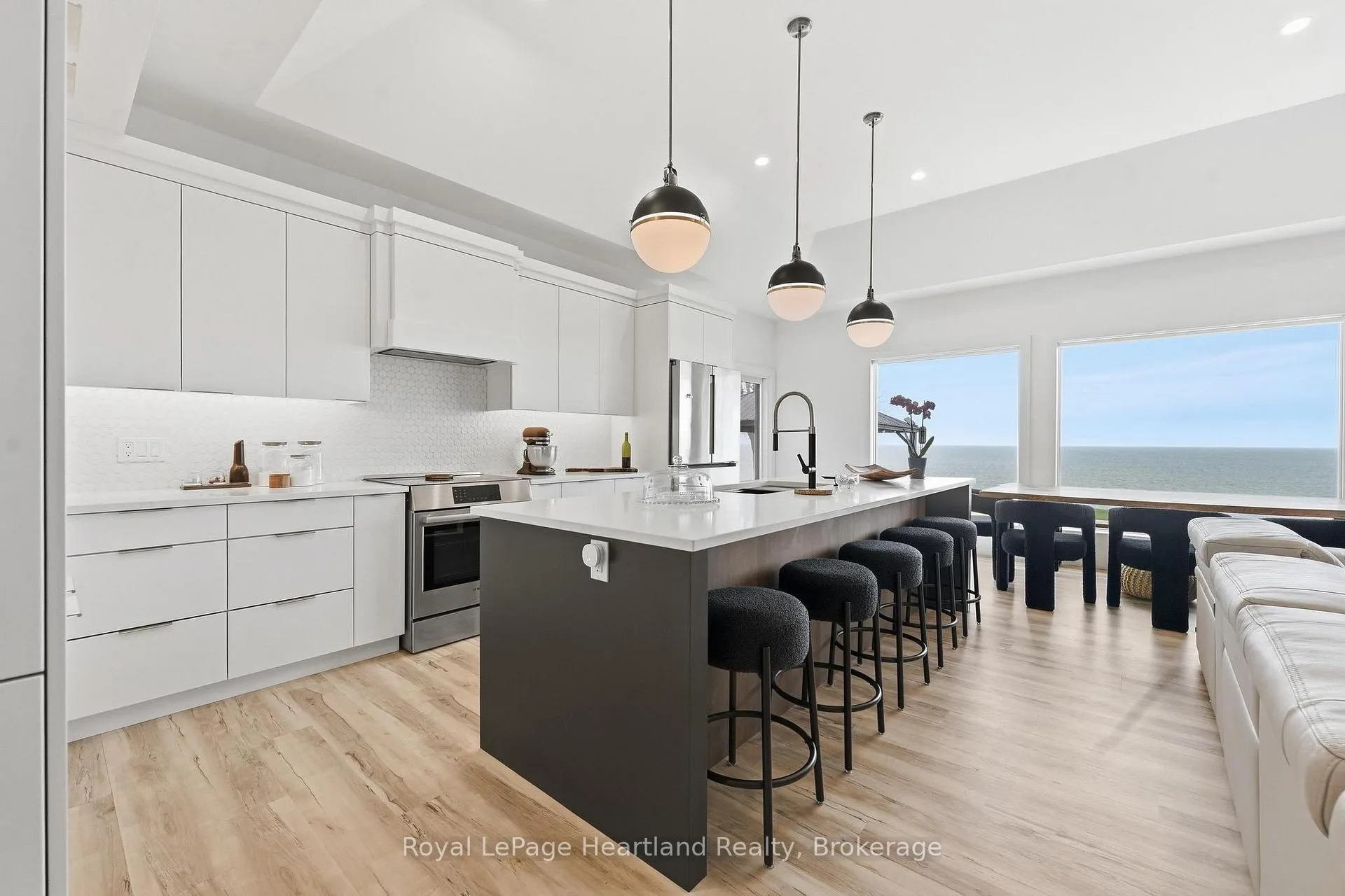 Photo 12 of 77961 Dryden Lane, Central Huron, Goderich — HOMEH