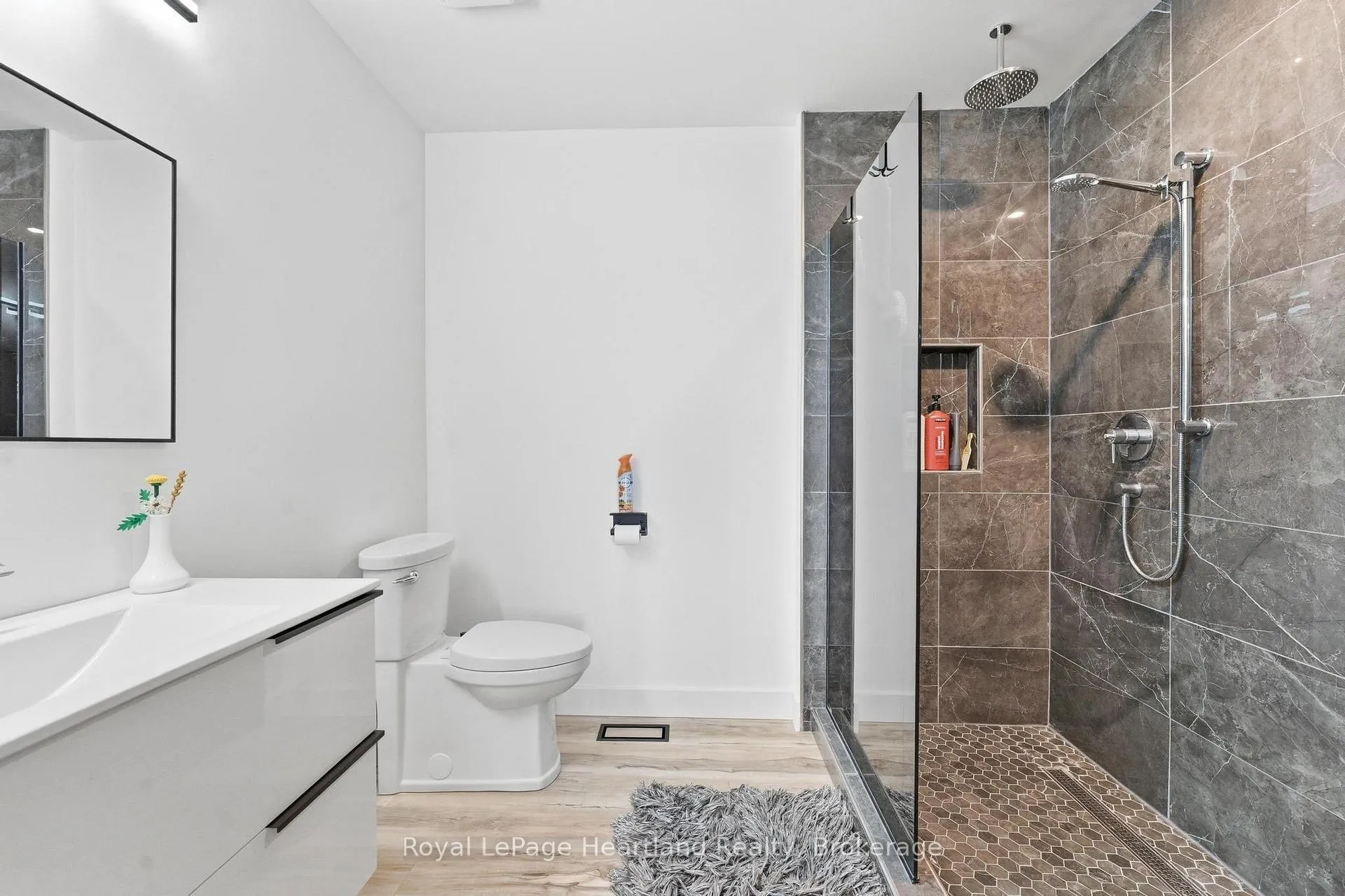 Photo 31 of 77961 Dryden Lane, Central Huron, Goderich — HOMEH