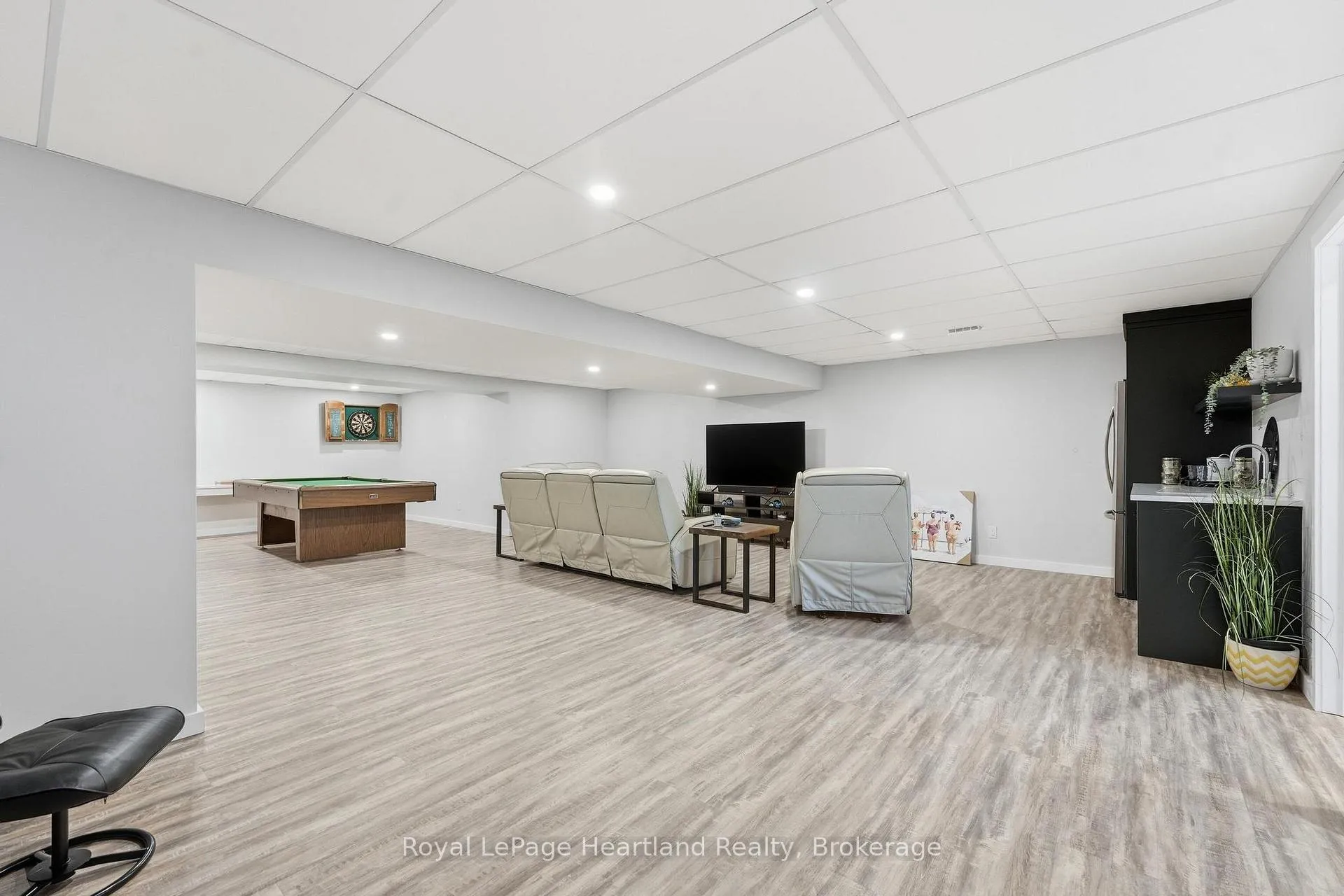 Photo 34 of 77961 Dryden Lane, Central Huron, Goderich — HOMEH