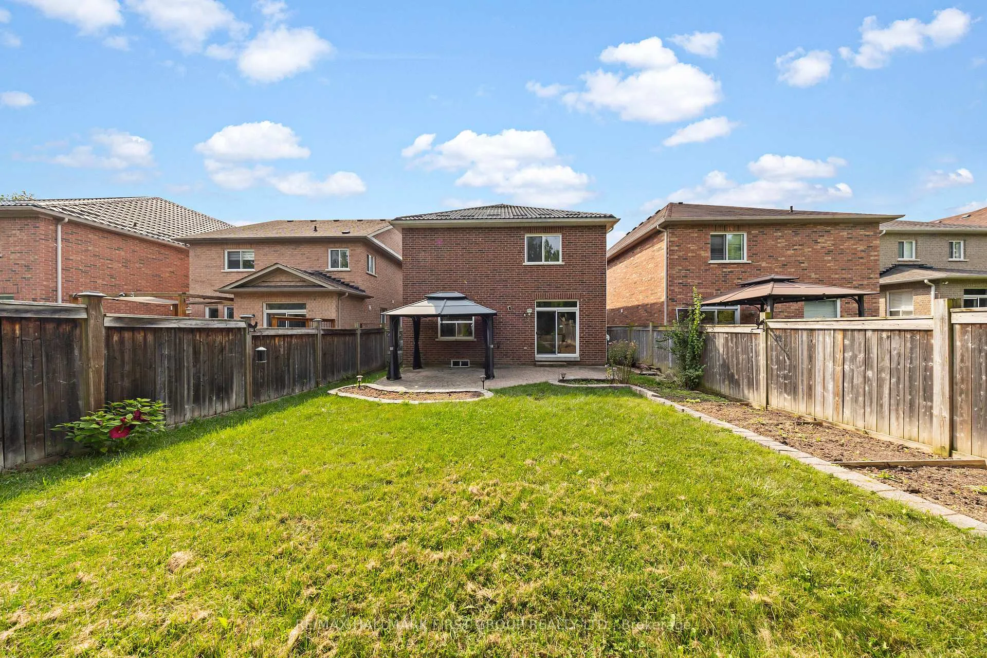 Photo 41 of 494 Rougewalk Drive, Pickering, Rouge Park — HOMEH
