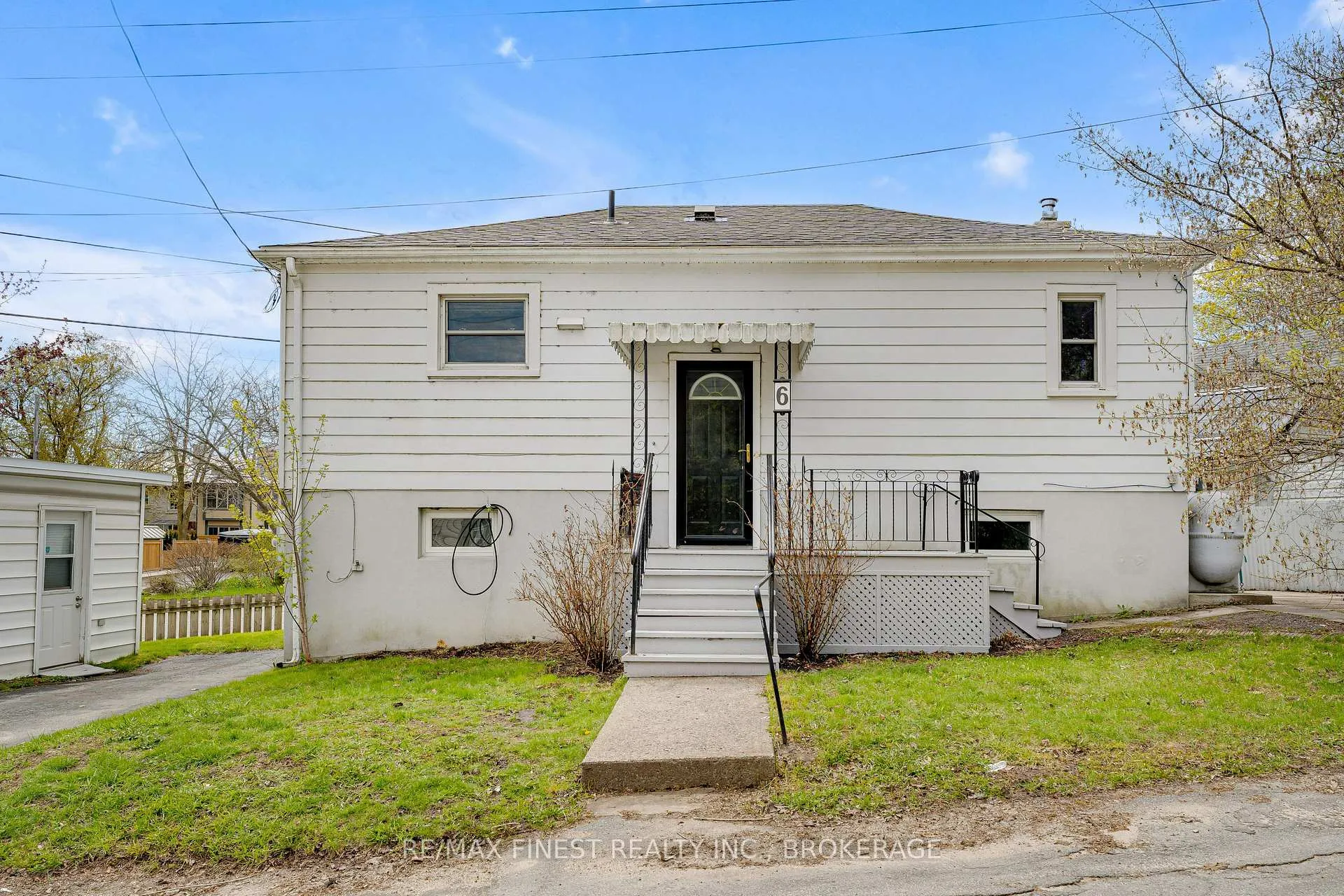 Front of 6 Baiden Street