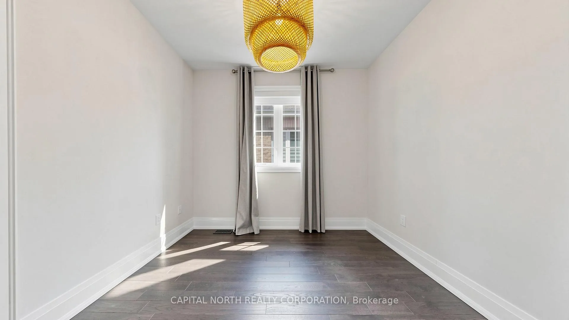 Photo 24 of 170 Moody Drive, Vaughan, Kleinburg — HOMEH