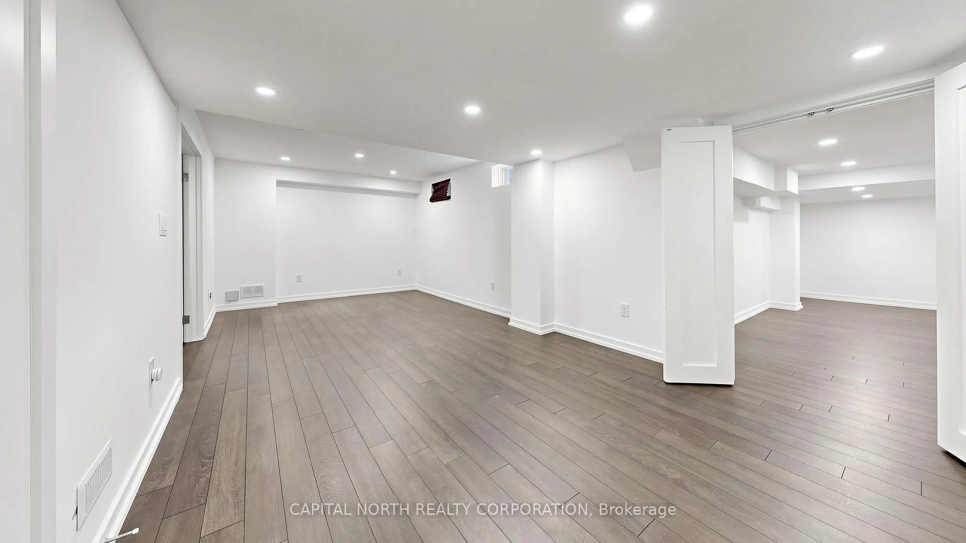 Photo 36 of 170 Moody Drive, Vaughan, Kleinburg — HOMEH