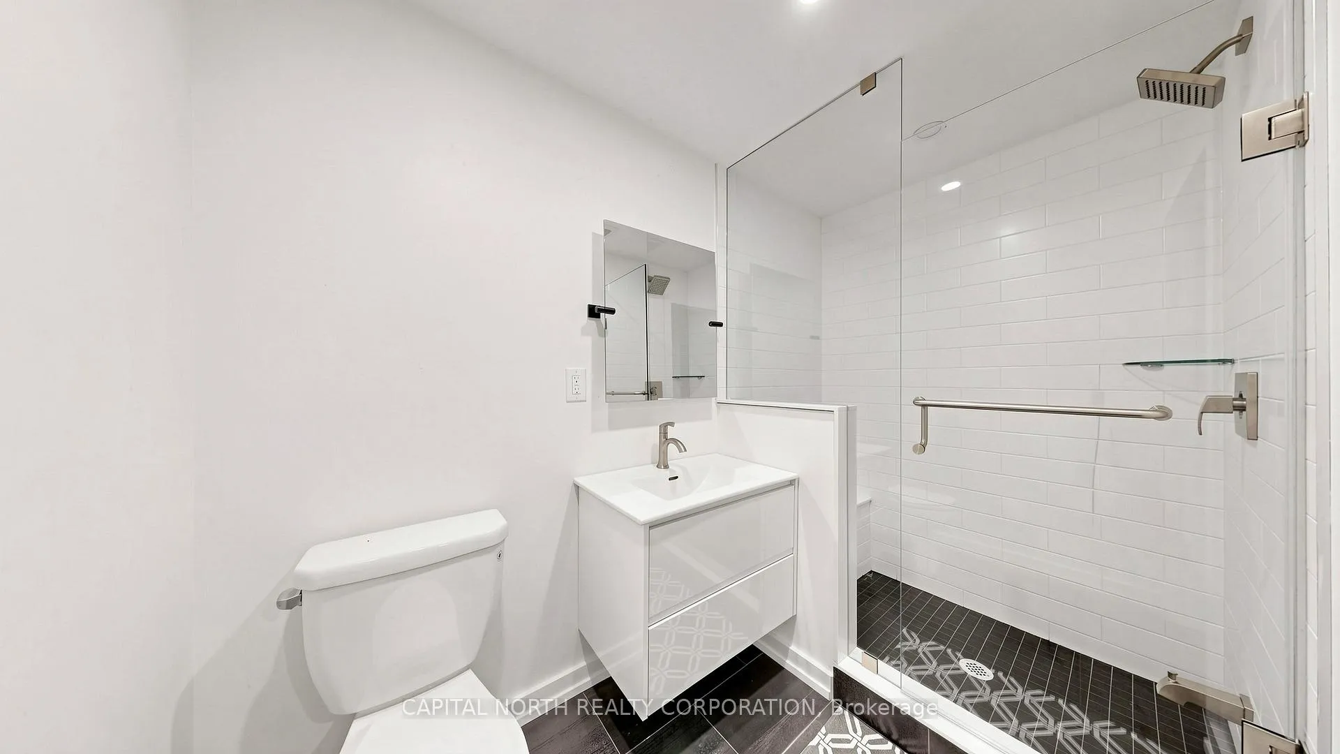 Photo 39 of 170 Moody Drive, Vaughan, Kleinburg — HOMEH