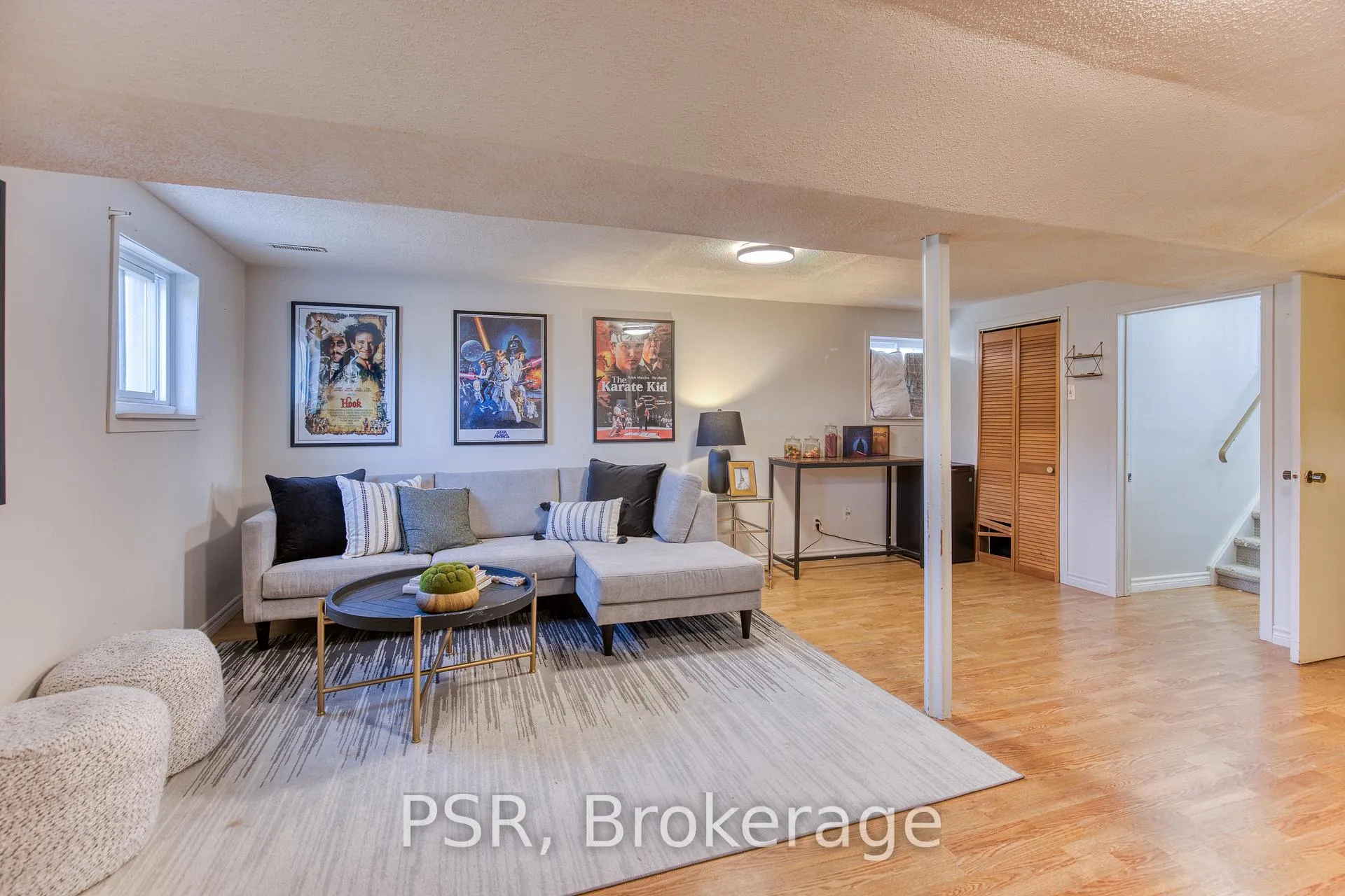 Photo 21 of 231 Heritage Drive, Kitchener — HOMEH