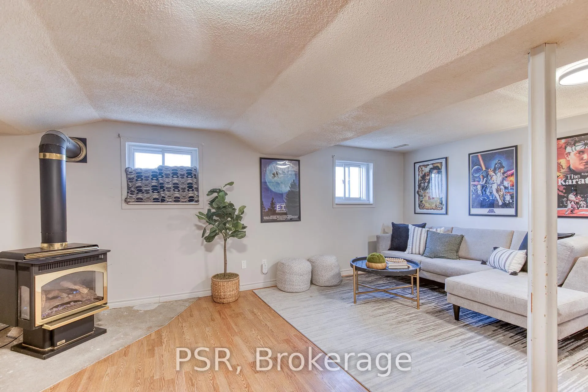 Photo 22 of 231 Heritage Drive, Kitchener — HOMEH
