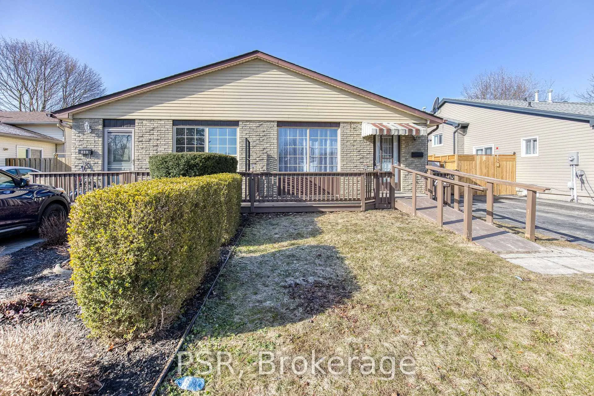 Photo 25 of 231 Heritage Drive, Kitchener — HOMEH