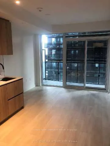 Photo 5 of Unit 1513, 117 Broadway Avenue, Toronto, Mount Pleasant West — HOMEH