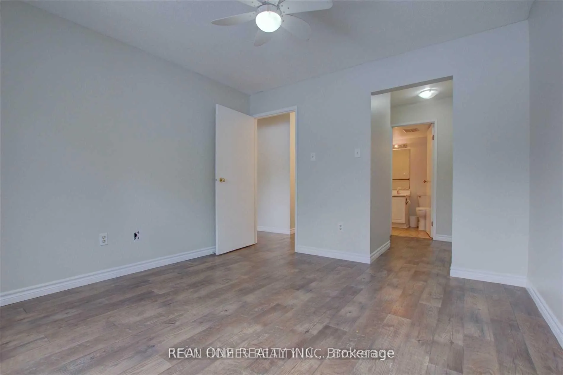 Photo 18 of Unit 1113, 1450 Glen Abbey Gate, Oakville, Glen Abbey — HOMEH