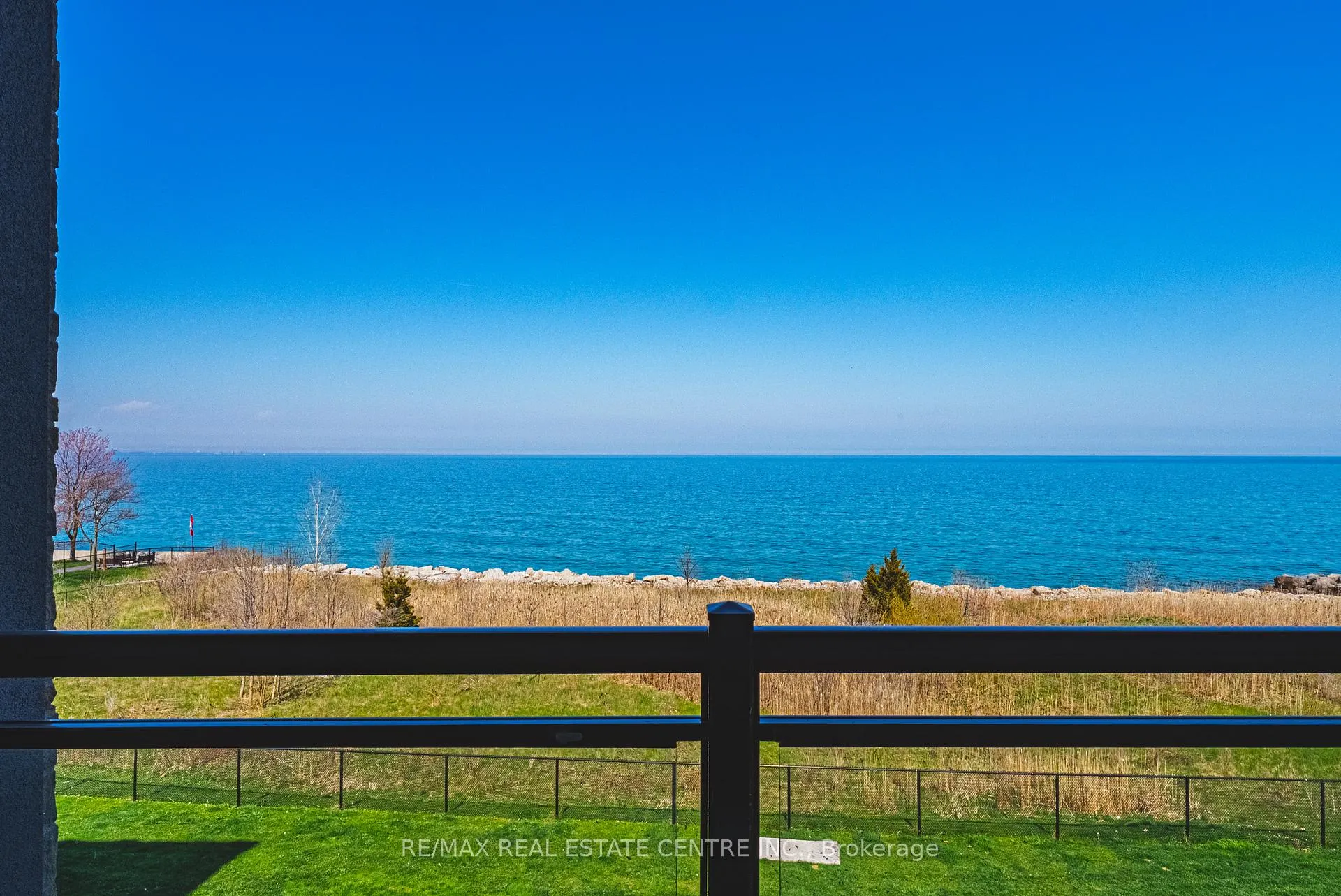 Photo 18 of Unit 333, 35 Southshore Crescent, Hamilton, Lakeshore — HOMEH