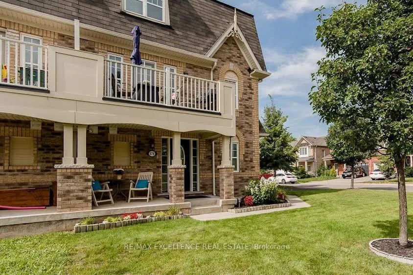 Photo 13 of 878 Brassard Circle, Milton, Willmott — HOMEH