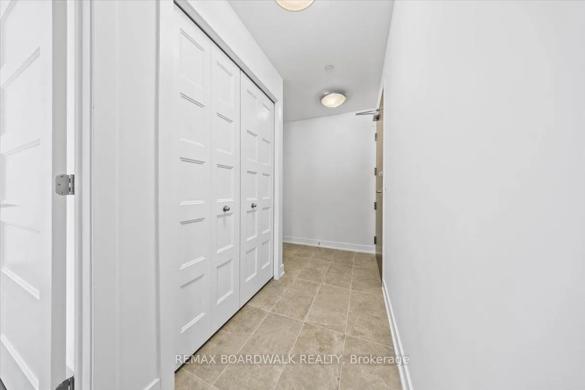 Photo 3 of Unit 1402, 200 Inlet Private, Ottawa, Chatelaine Village — HOMEH