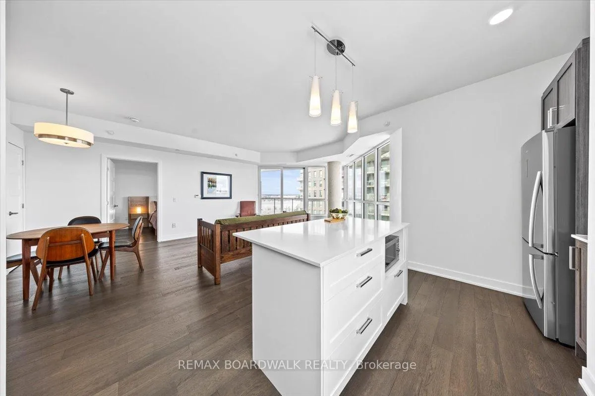 Photo 18 of Unit 1402, 200 Inlet Private, Ottawa, Chatelaine Village — HOMEH